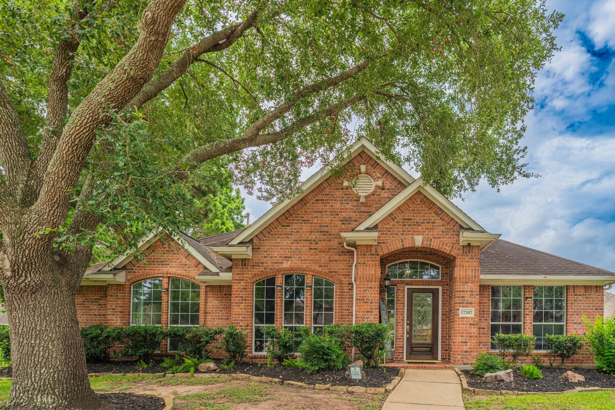 17307 Celeste River Ct, Houston, TX 77095