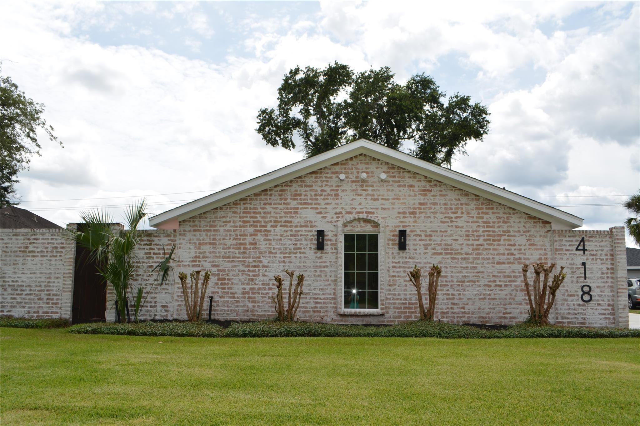 418 Briar Hill Dr, Houston, TX 77042