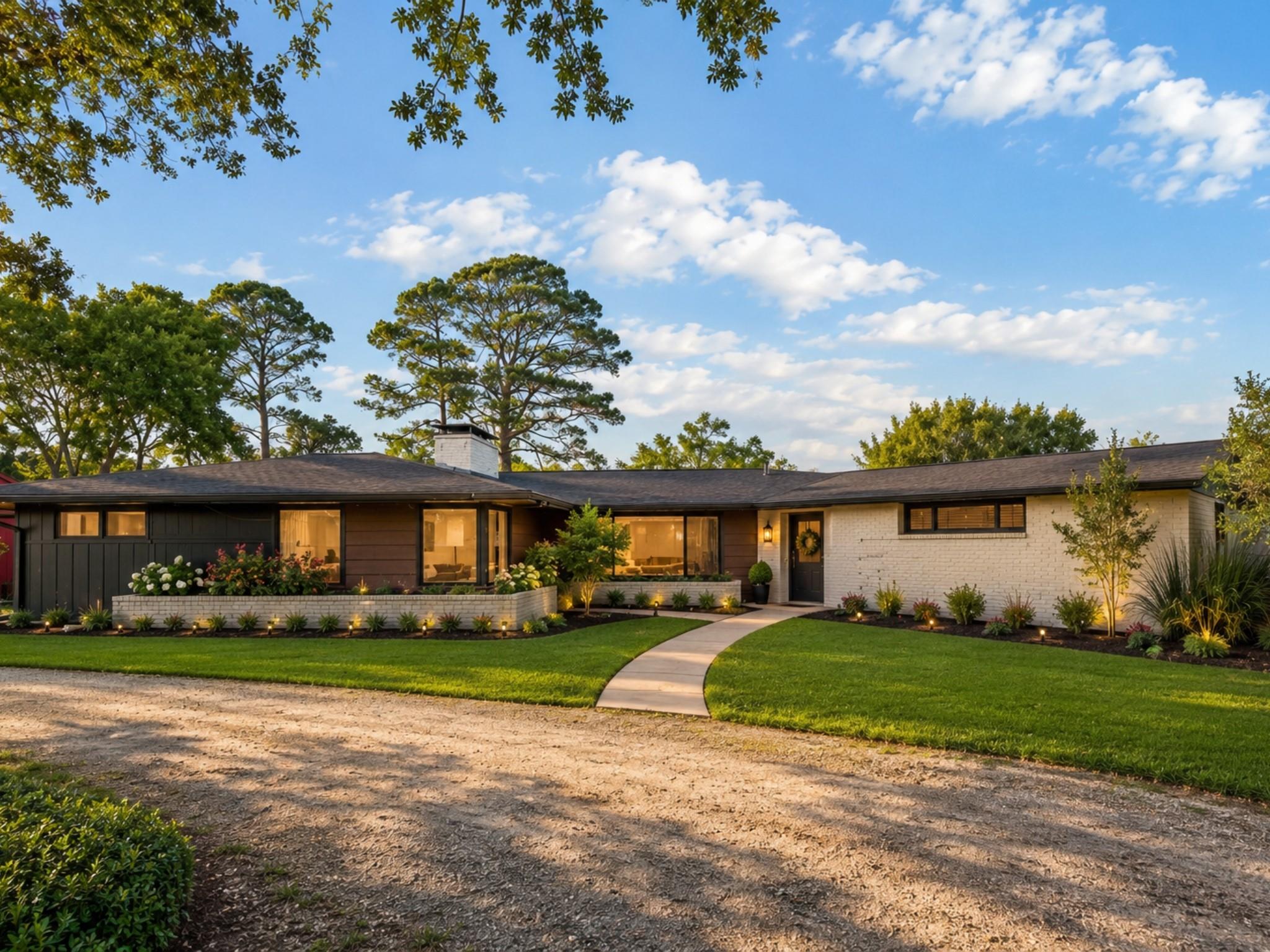 2307 Oleander Dr, Dickinson, TX 77539 photo