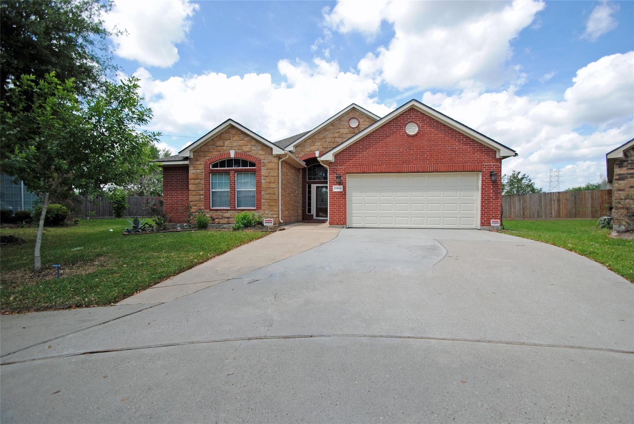13409 Gardenspring Ct, Rosharon, TX 77583