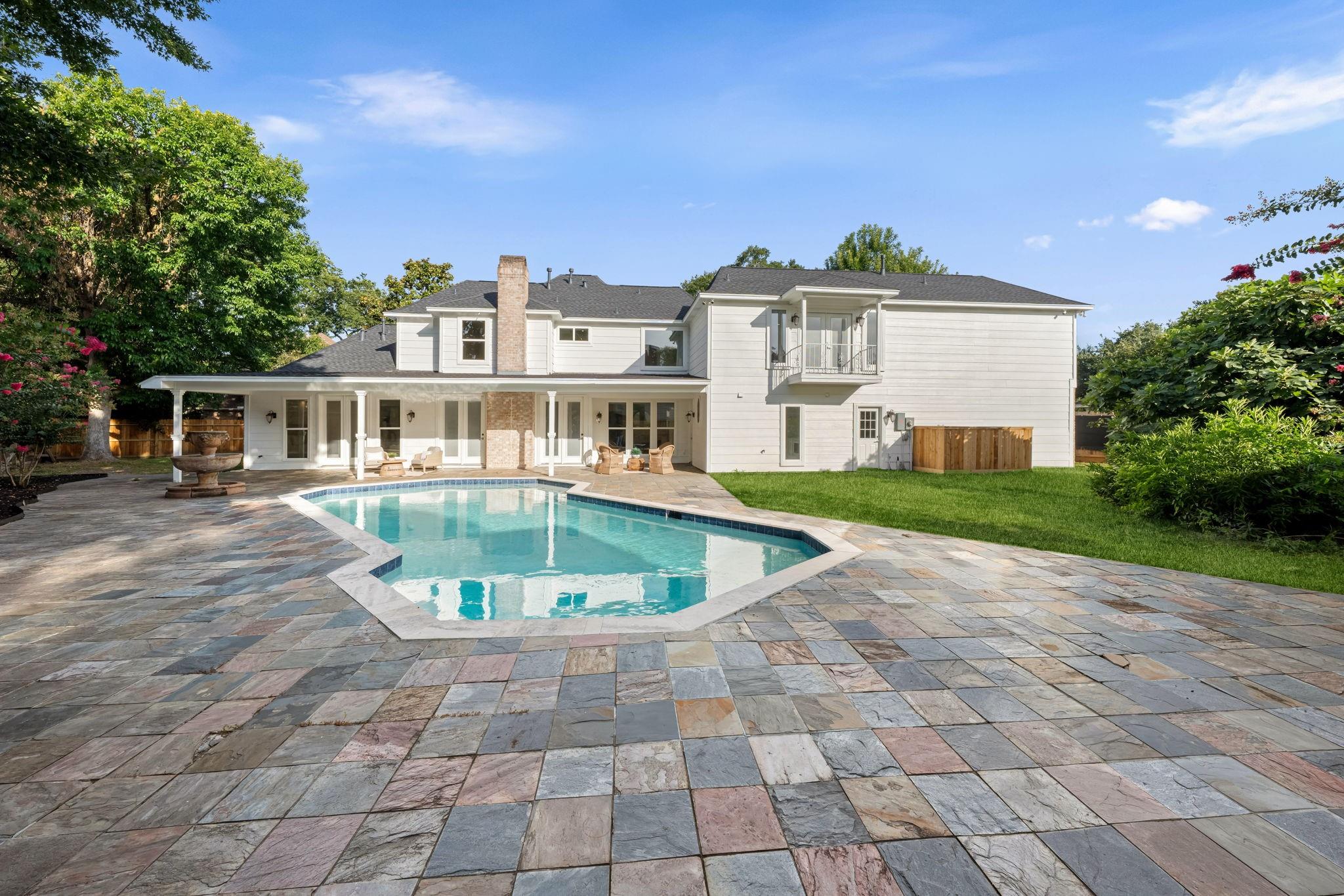 910 Cranberry Hill Ct, Houston, TX 77079 photo
