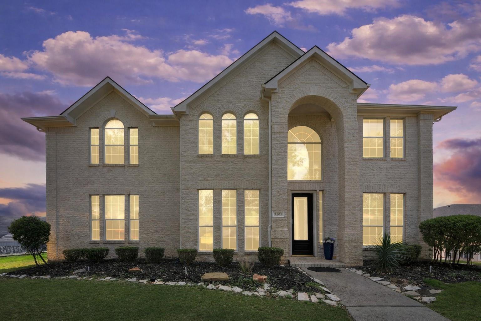 5703 Bishops Glen Ct, Houston, TX 77084