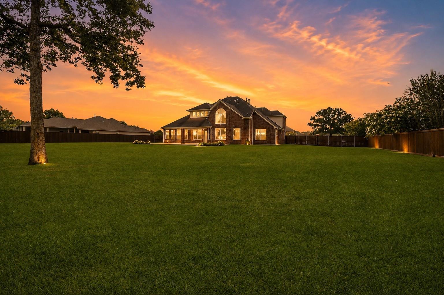 2716 Silverstone Way, Conroe, TX 77304
