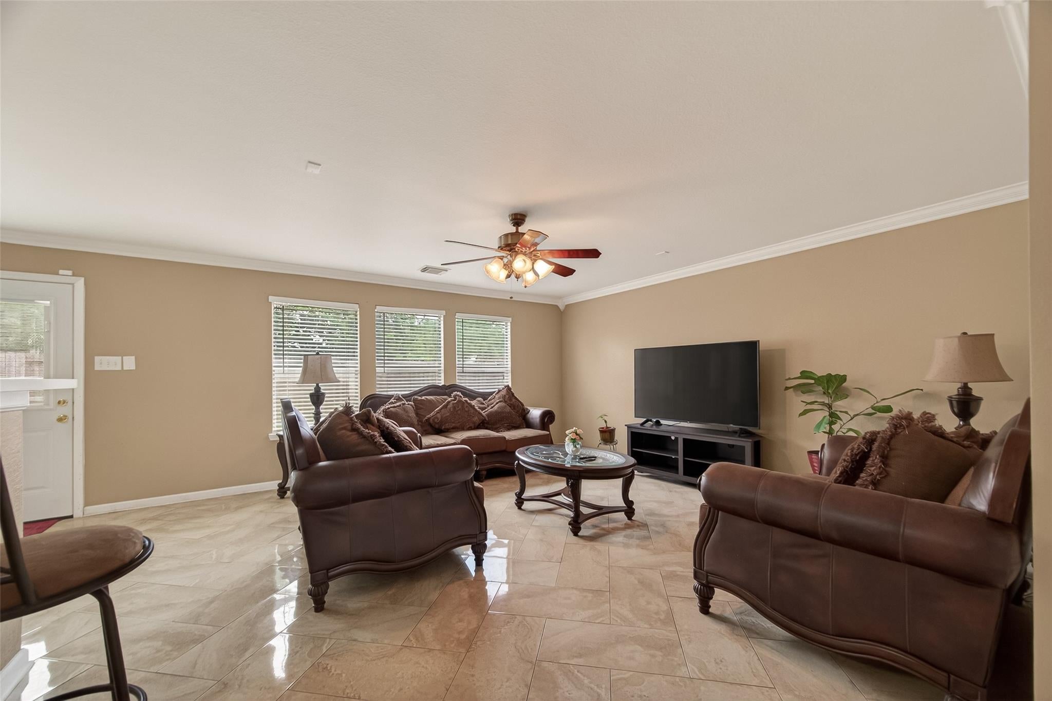12002 S Christophers Walk Ct, Houston, TX 77089 photo