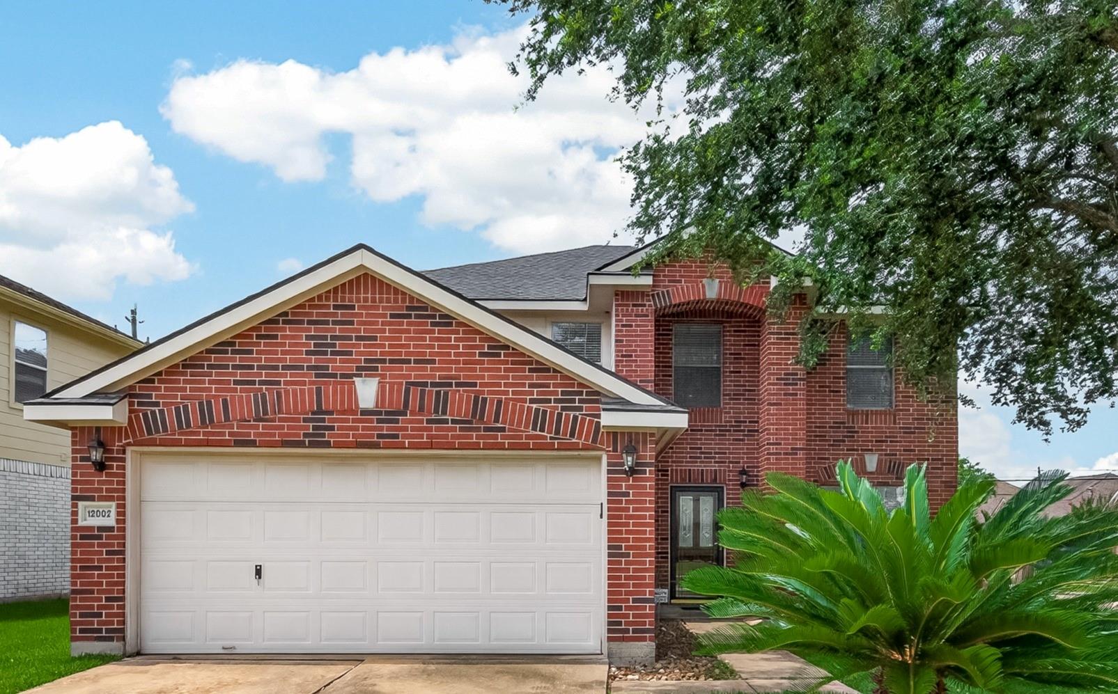 12002 Christophers Walk Ct, Houston, TX 77089