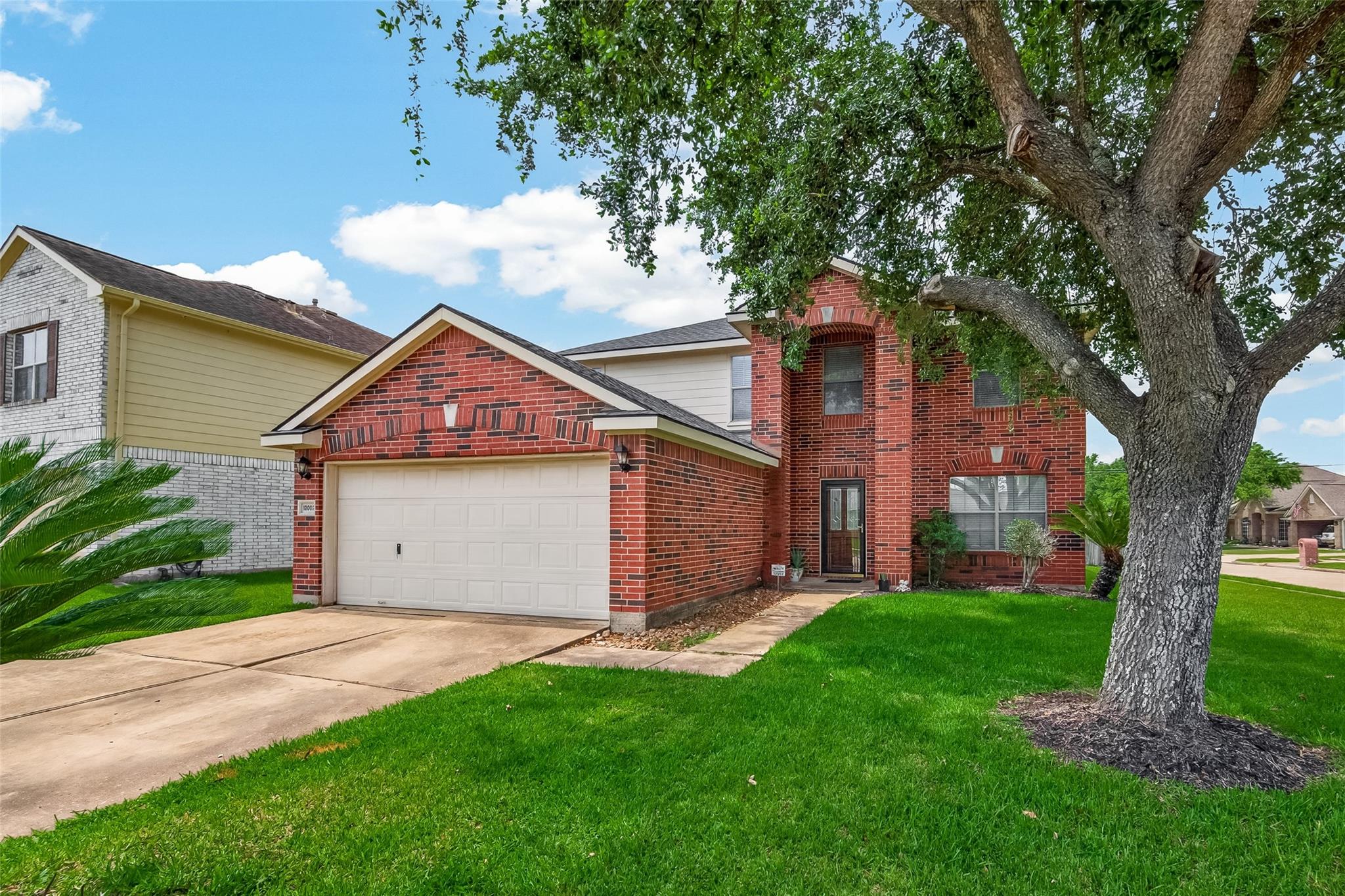 12002 S Christophers Walk Ct, Houston, TX 77089 photo