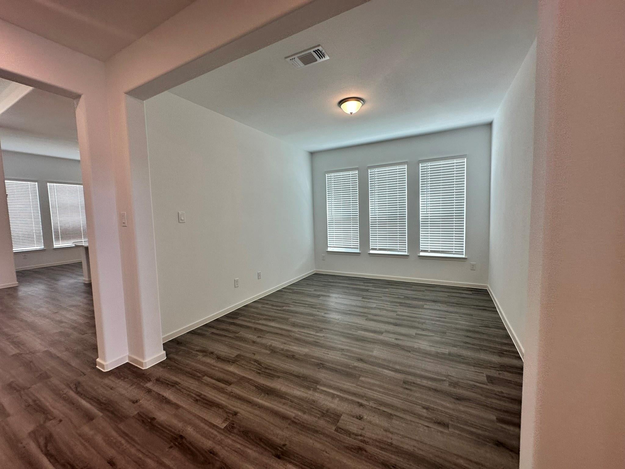 2506 Caspian Creek Ln, Iowa Colony, TX 77583 photo
