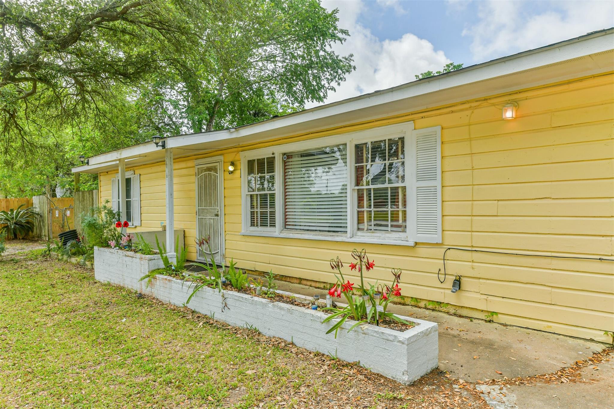 1732 Highway 3, La Marque, TX 77568 photo