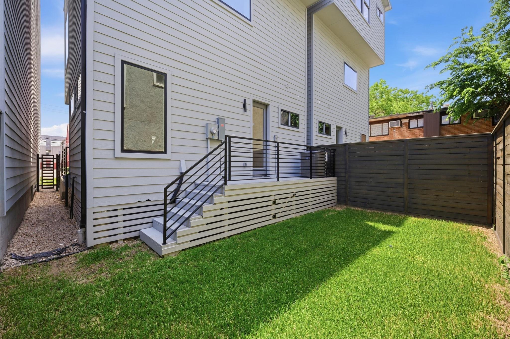6114 Gehring St, Houston, TX 77021 photo