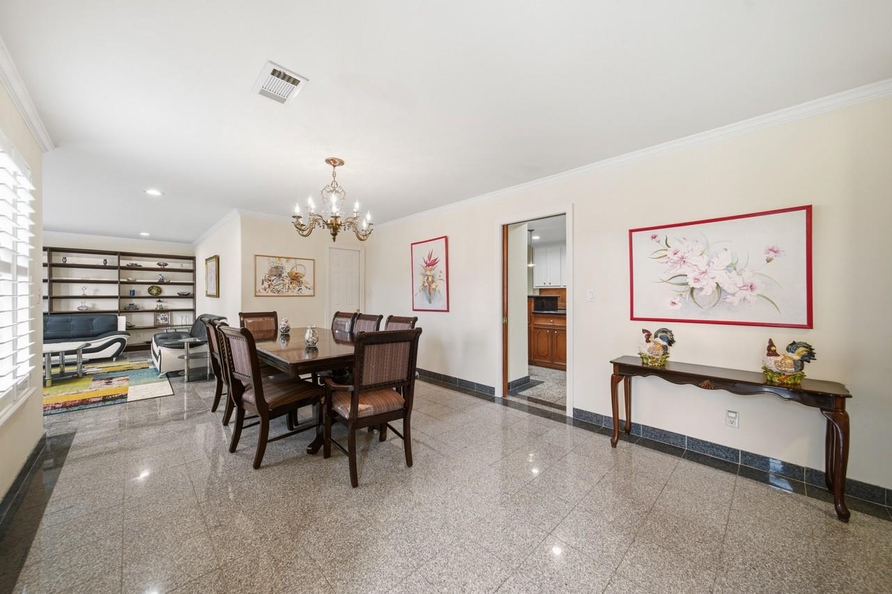 11730 Denise Dr, Houston, TX 77024 photo