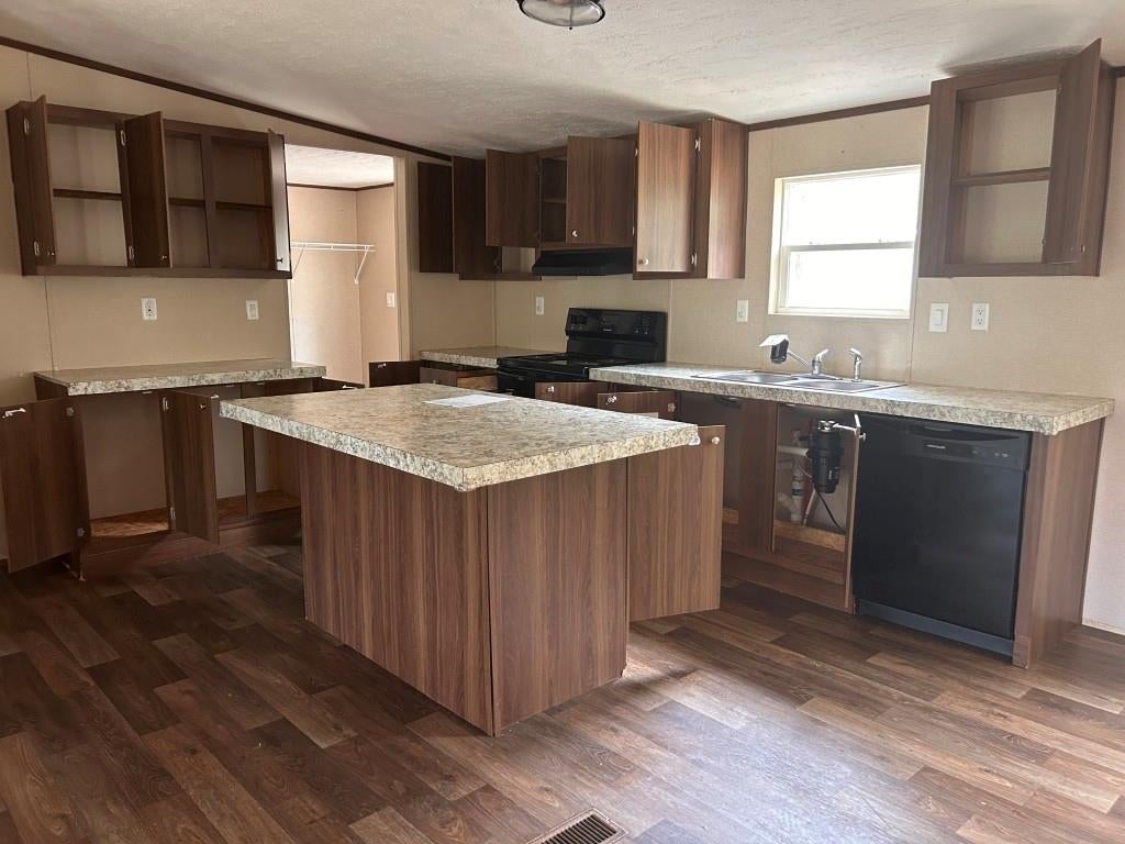 534 County Road 3891 S, Cleveland, TX 77328 photo