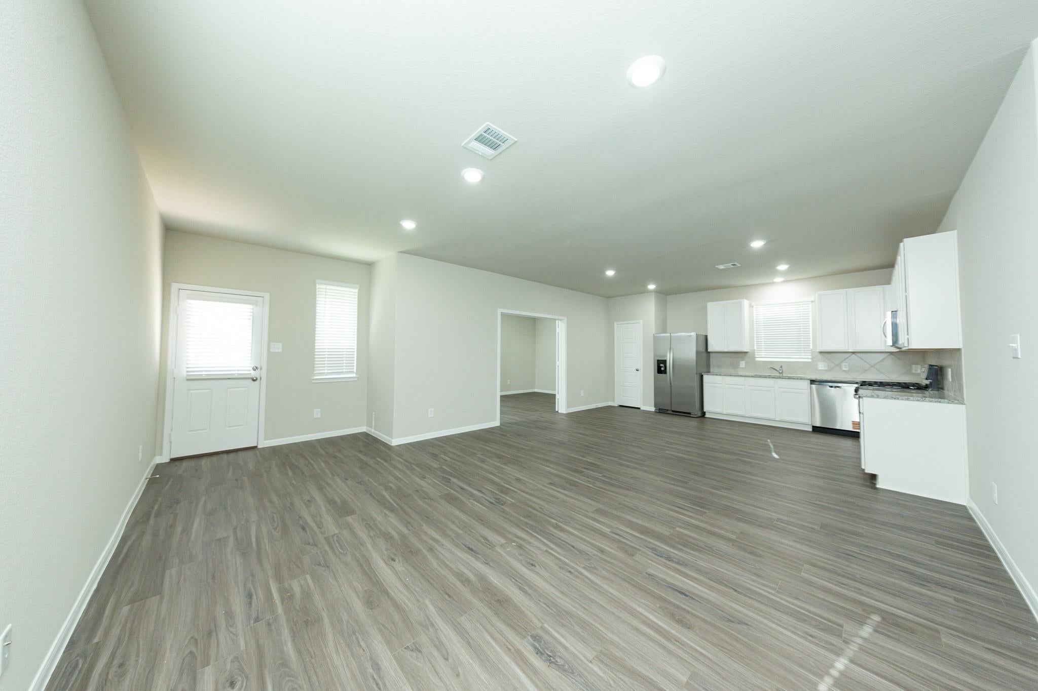 3074 Nickell Back Dr, Conroe, TX 77301 photo