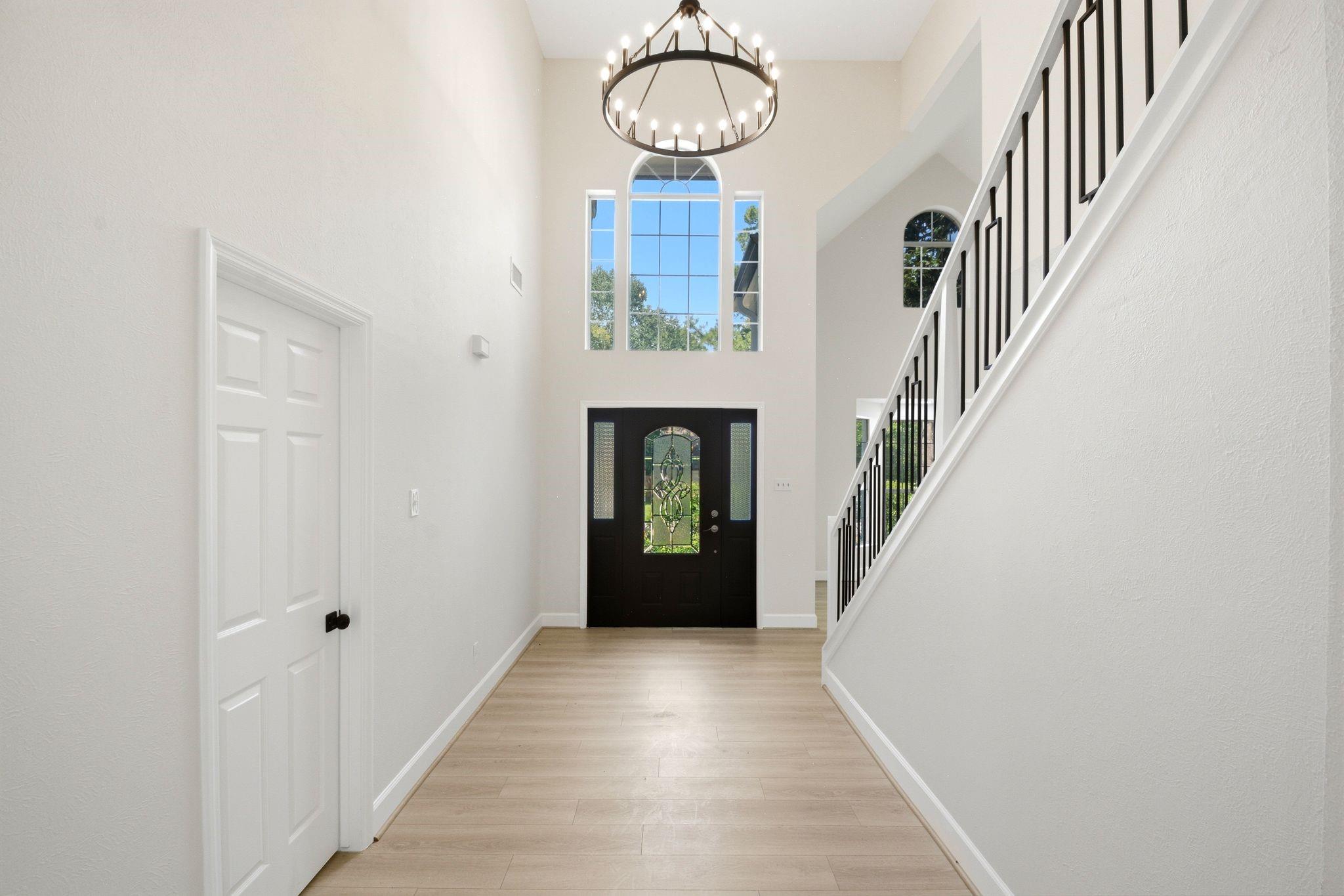 62 S Hidden View Cir, The Woodlands, TX 77381 photo