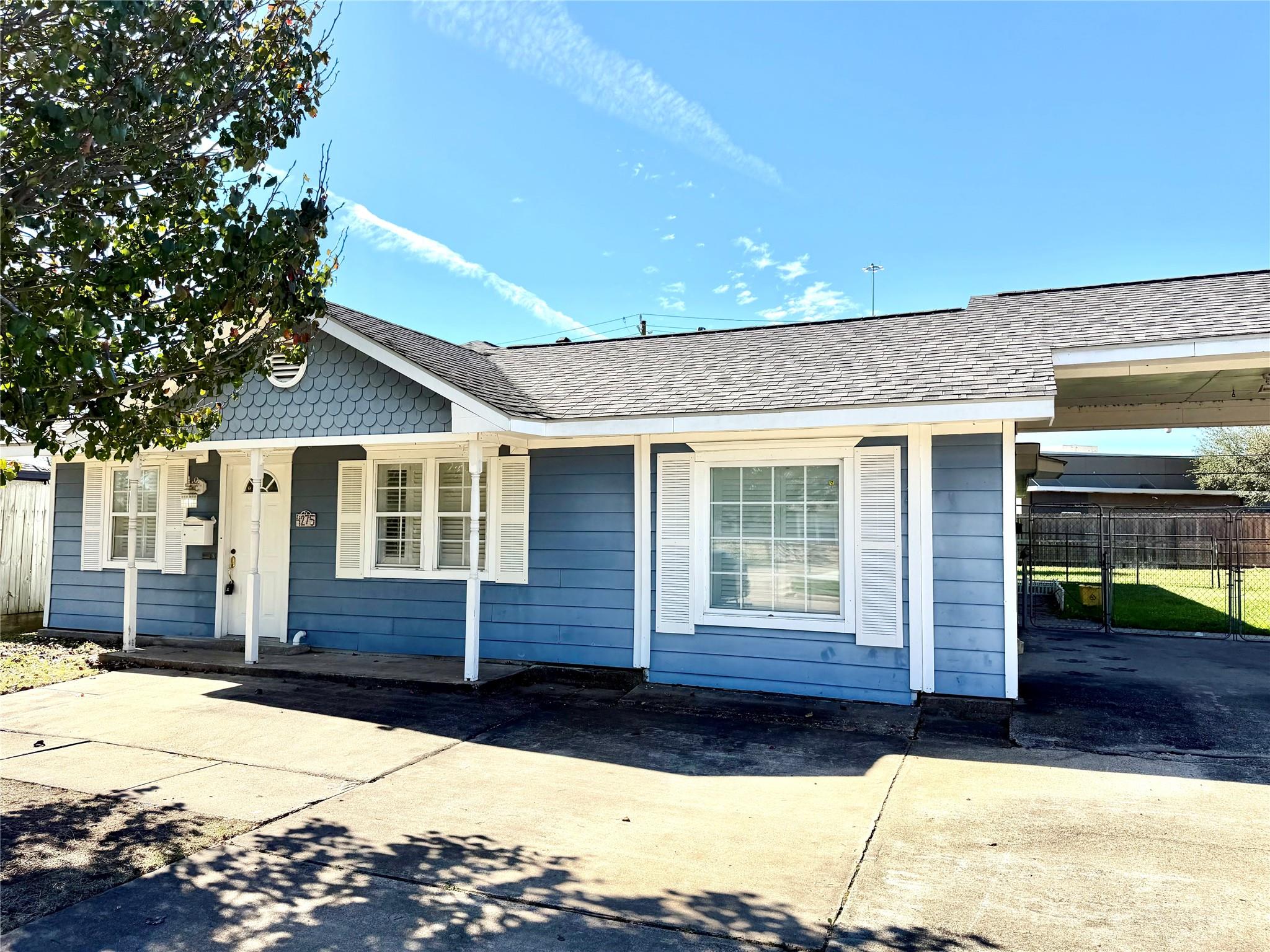 4275 Bethel Blvd, Houston, TX 77092