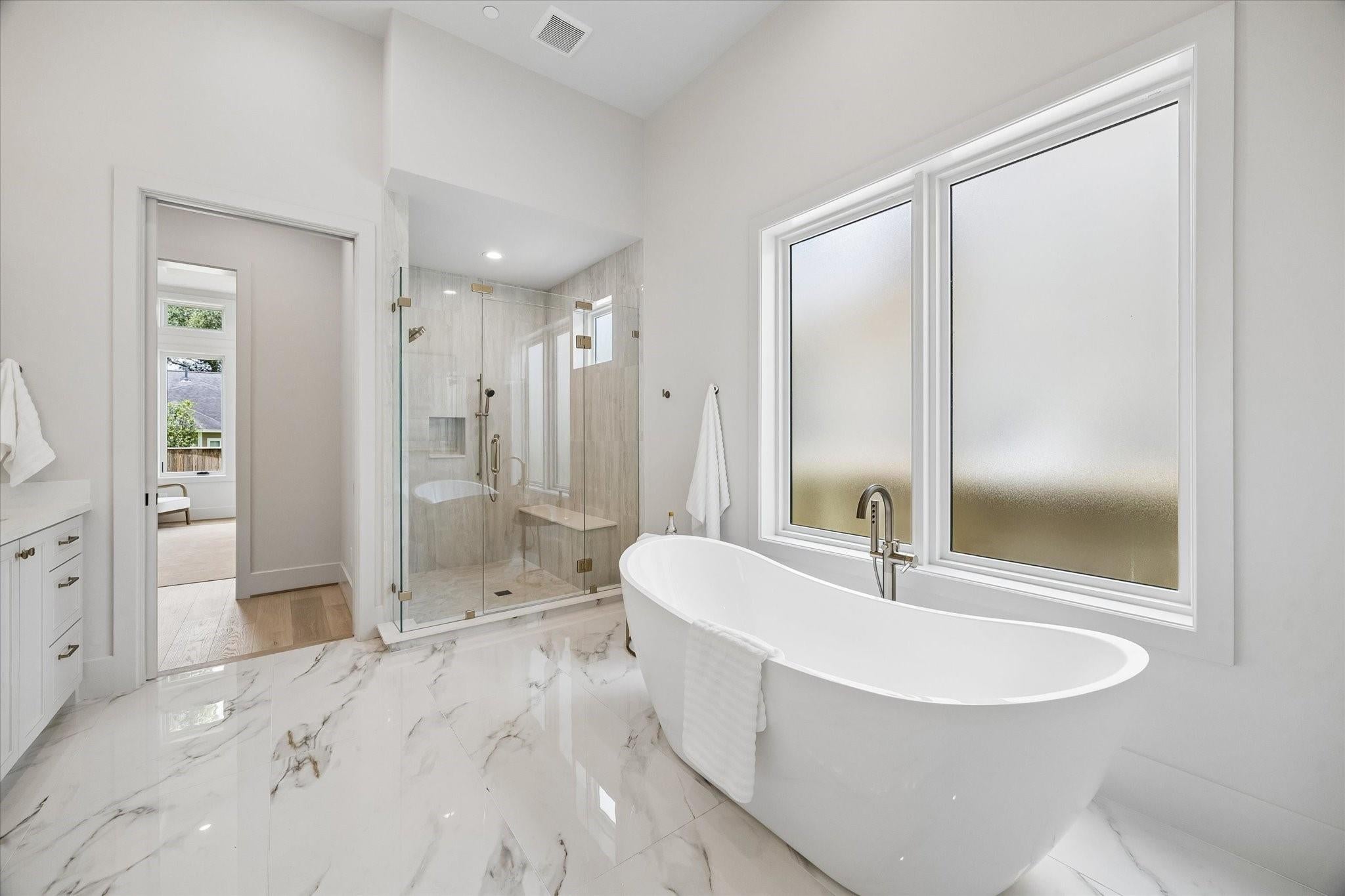 5314 Evergreen St, Bellaire, TX 77401 photo
