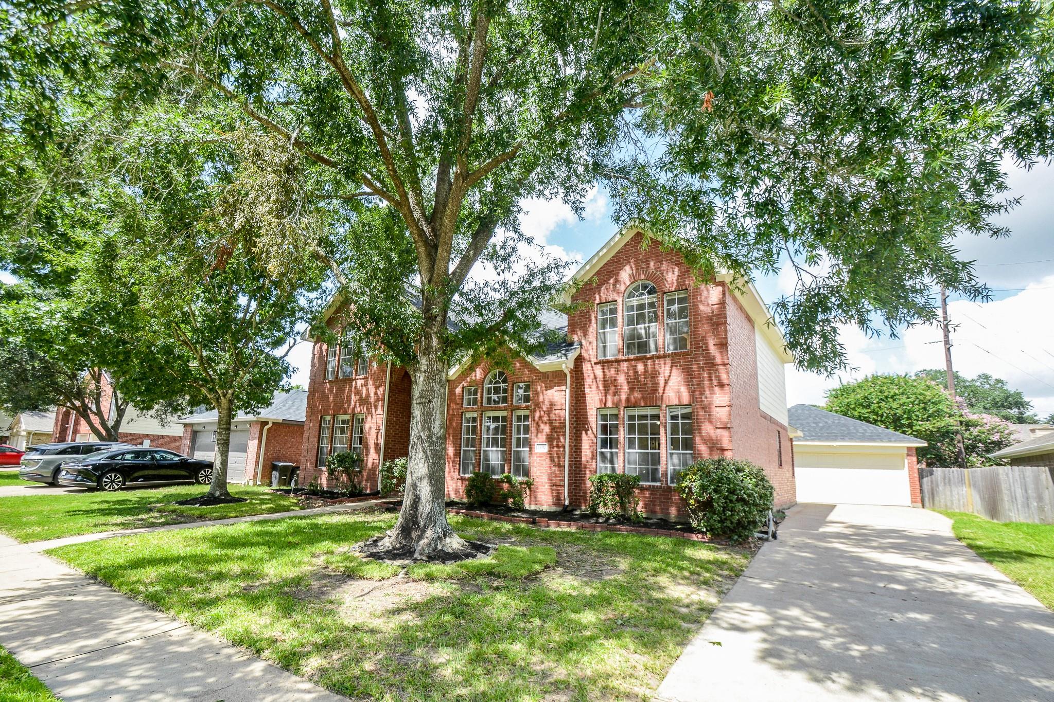 1402 Brook Grove Dr, Katy, TX 77450 photo