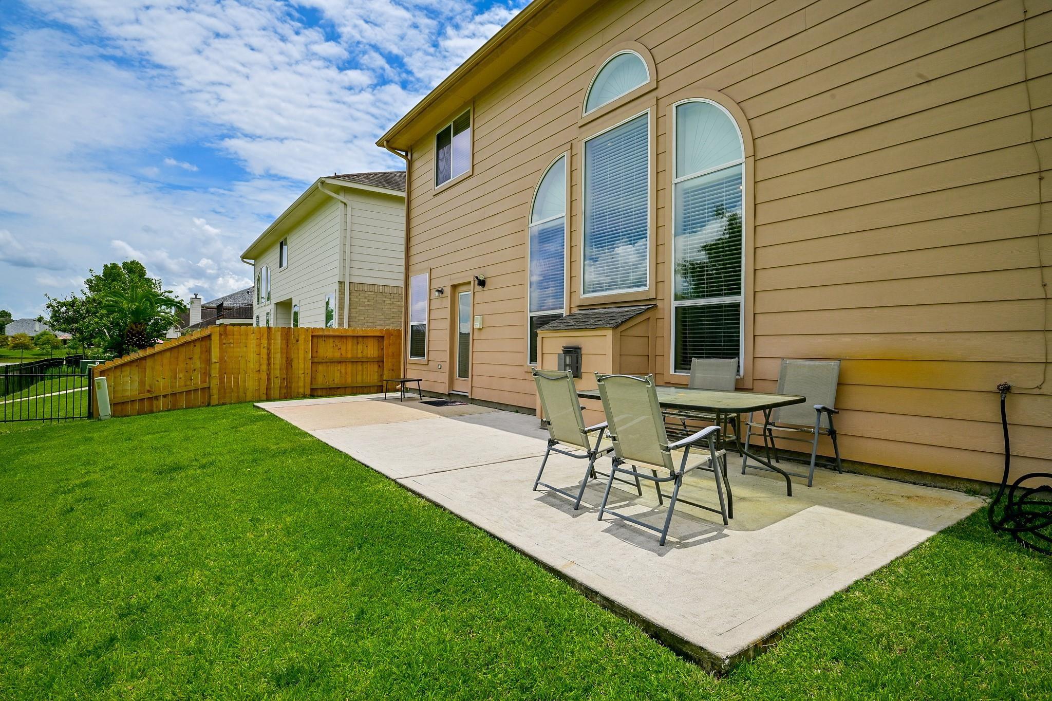11207 Burmese Ln, Sugar Land, TX 77478 photo