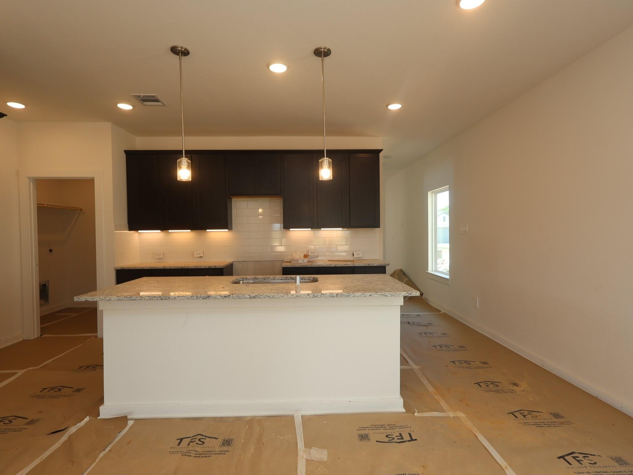825 Village Brook Dr, Willis, TX 77378 photo