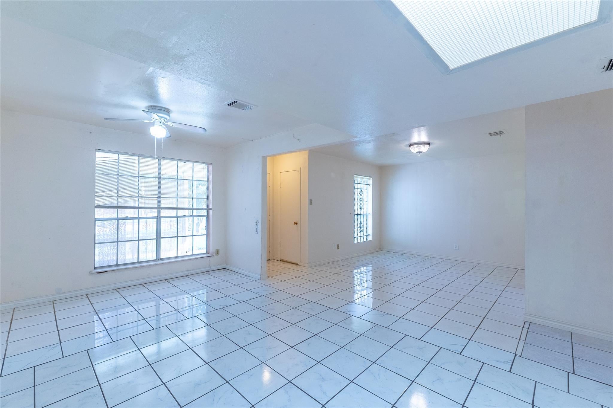 1219 Fallbrook Dr, Houston, TX 77038 photo