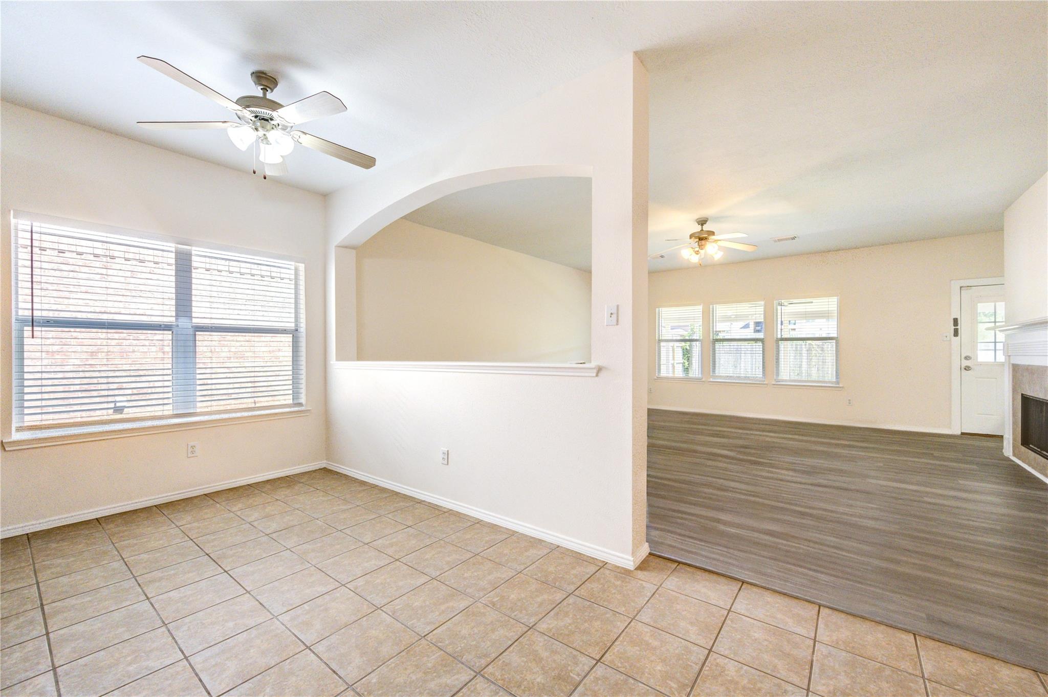 1723 Manor Dr, Baytown, TX 77521 photo