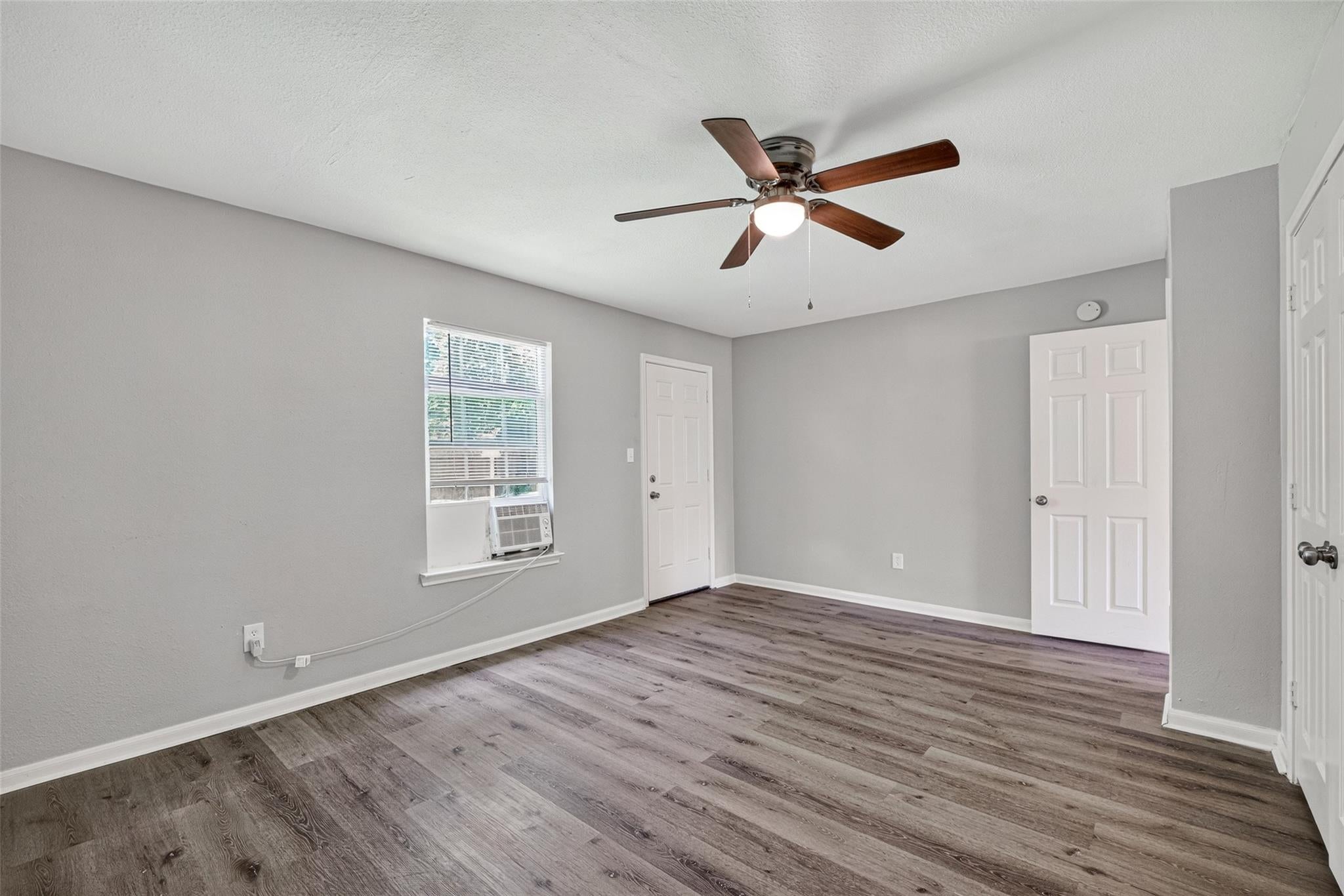 3408 Palm Ave, Texas City, TX 77590 photo