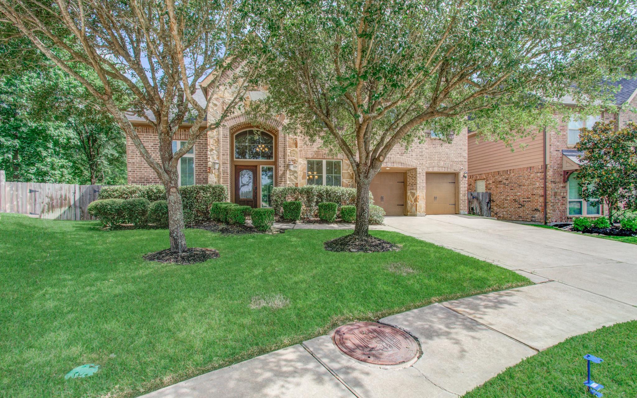 164 Deerfield Meadow Dr, Conroe, TX 77384