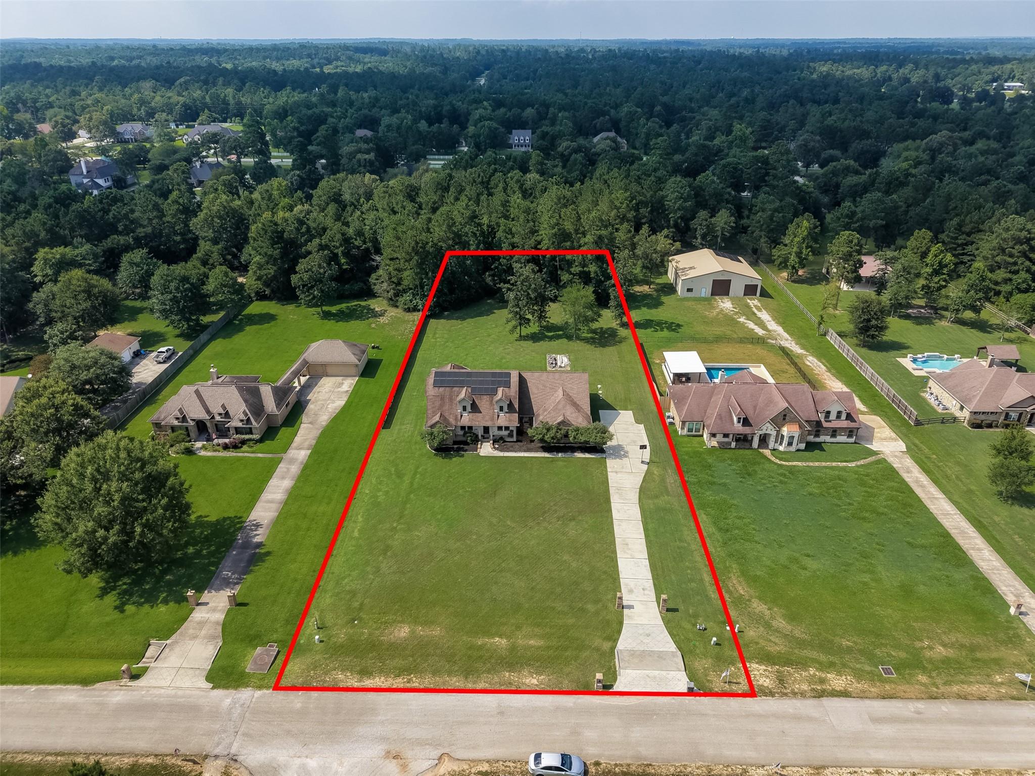 15648 Connie Ln, Montgomery, TX 77316