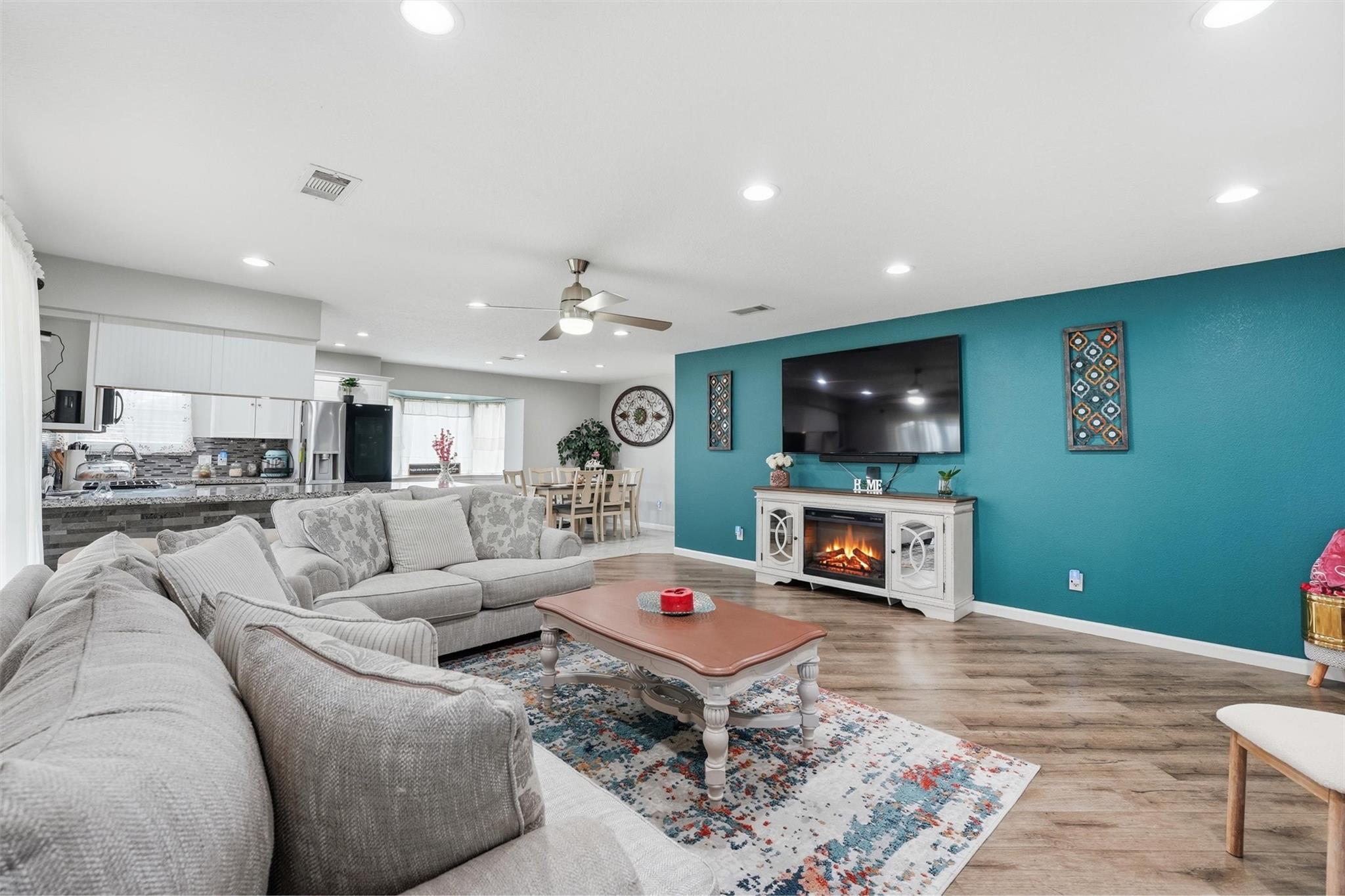 14403 Waterville Way, Houston, TX 77015 photo