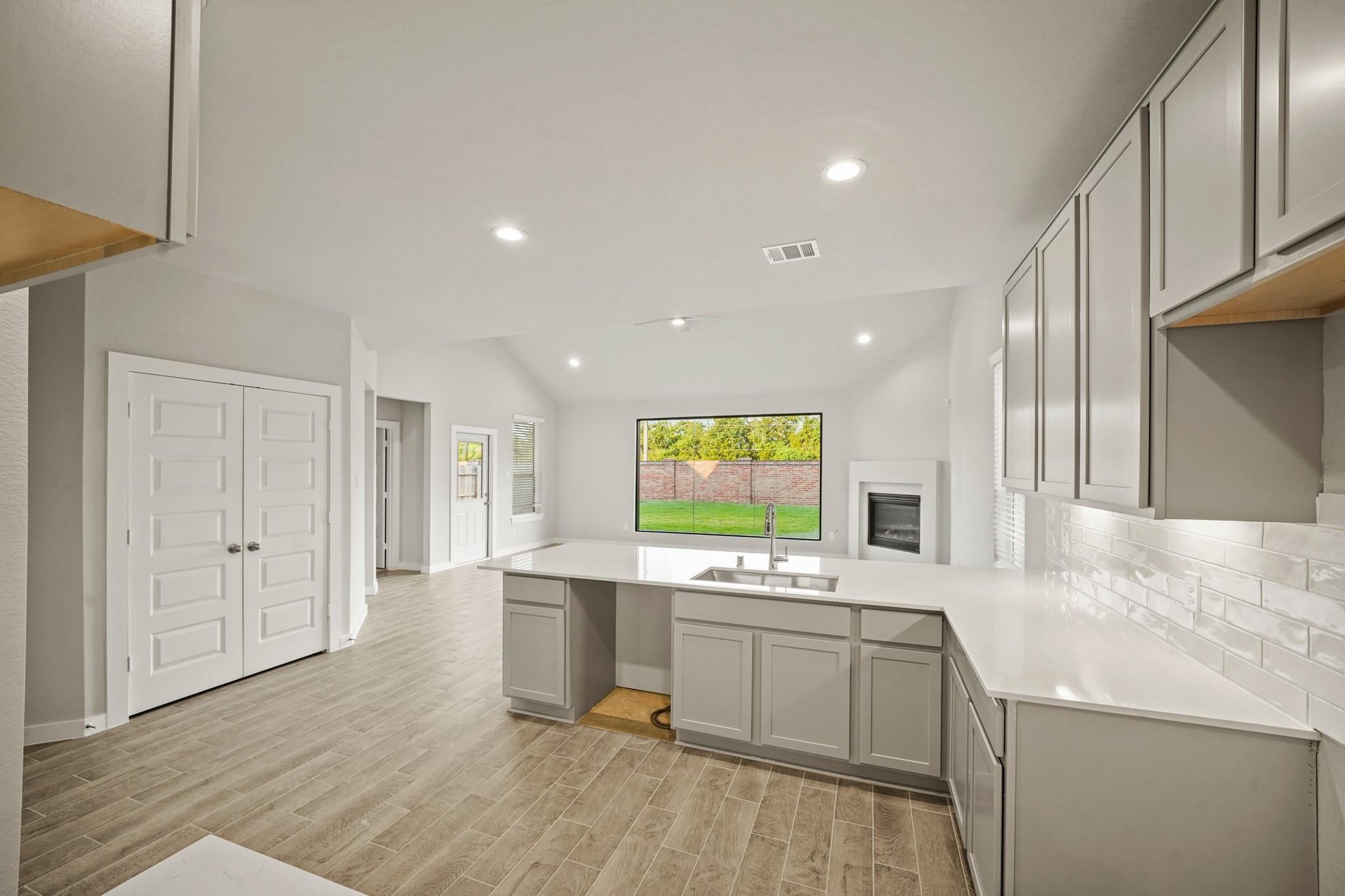 5106 Blessing Dr, Katy, TX 77493 photo