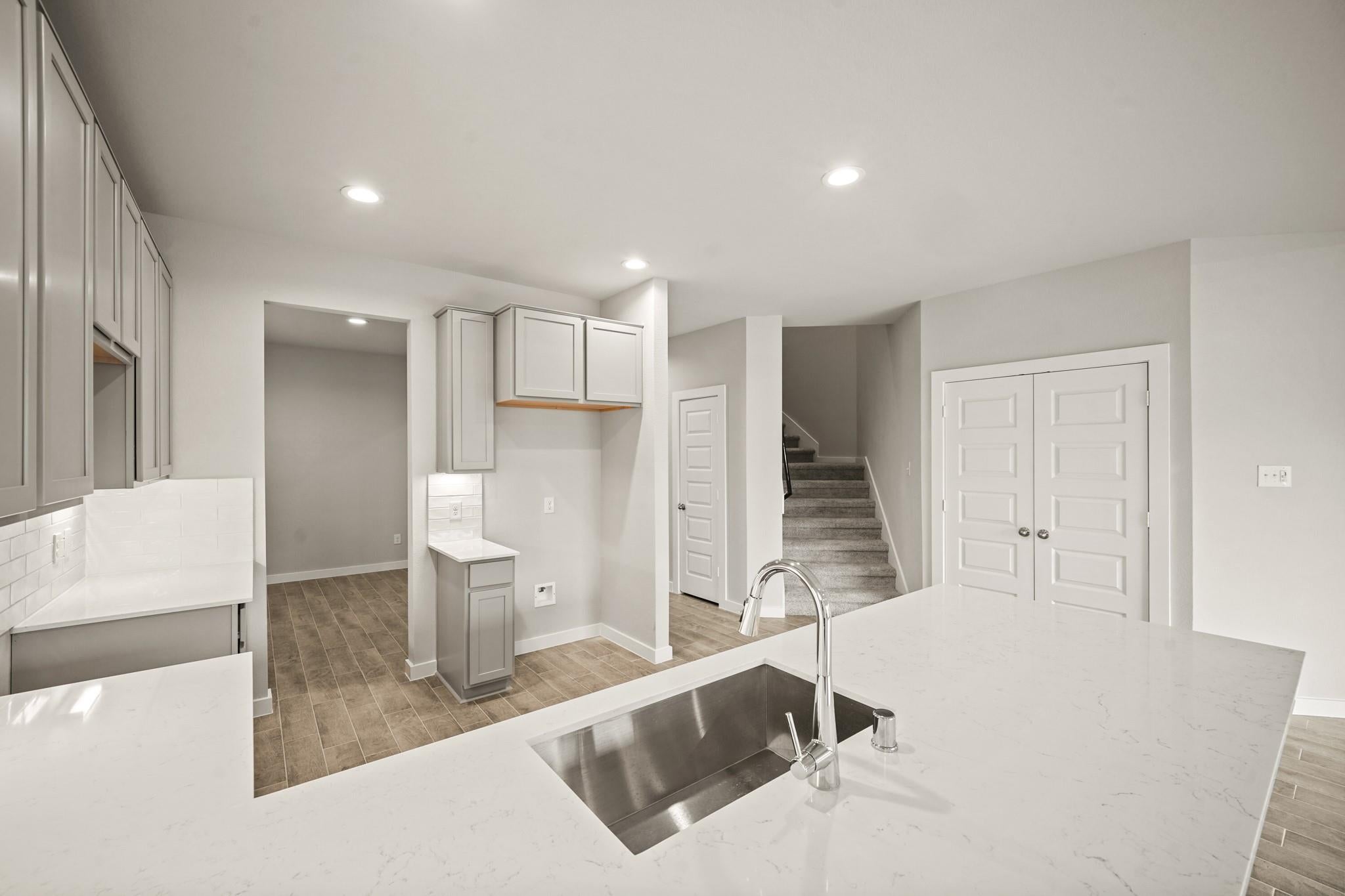 5106 Blessing Dr, Katy, TX 77493 photo