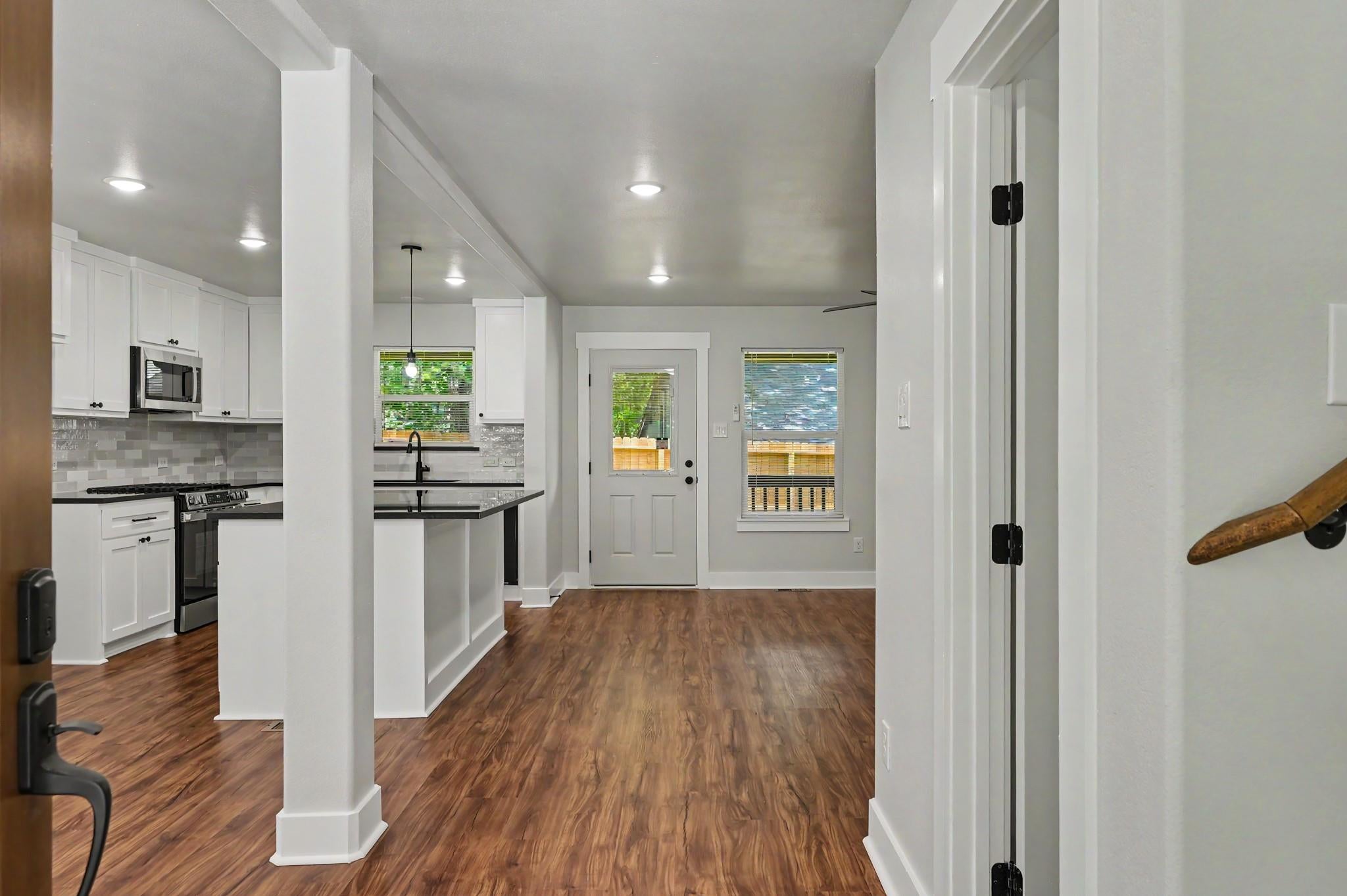 116 Sun City Ln, Conroe, TX 77304 photo