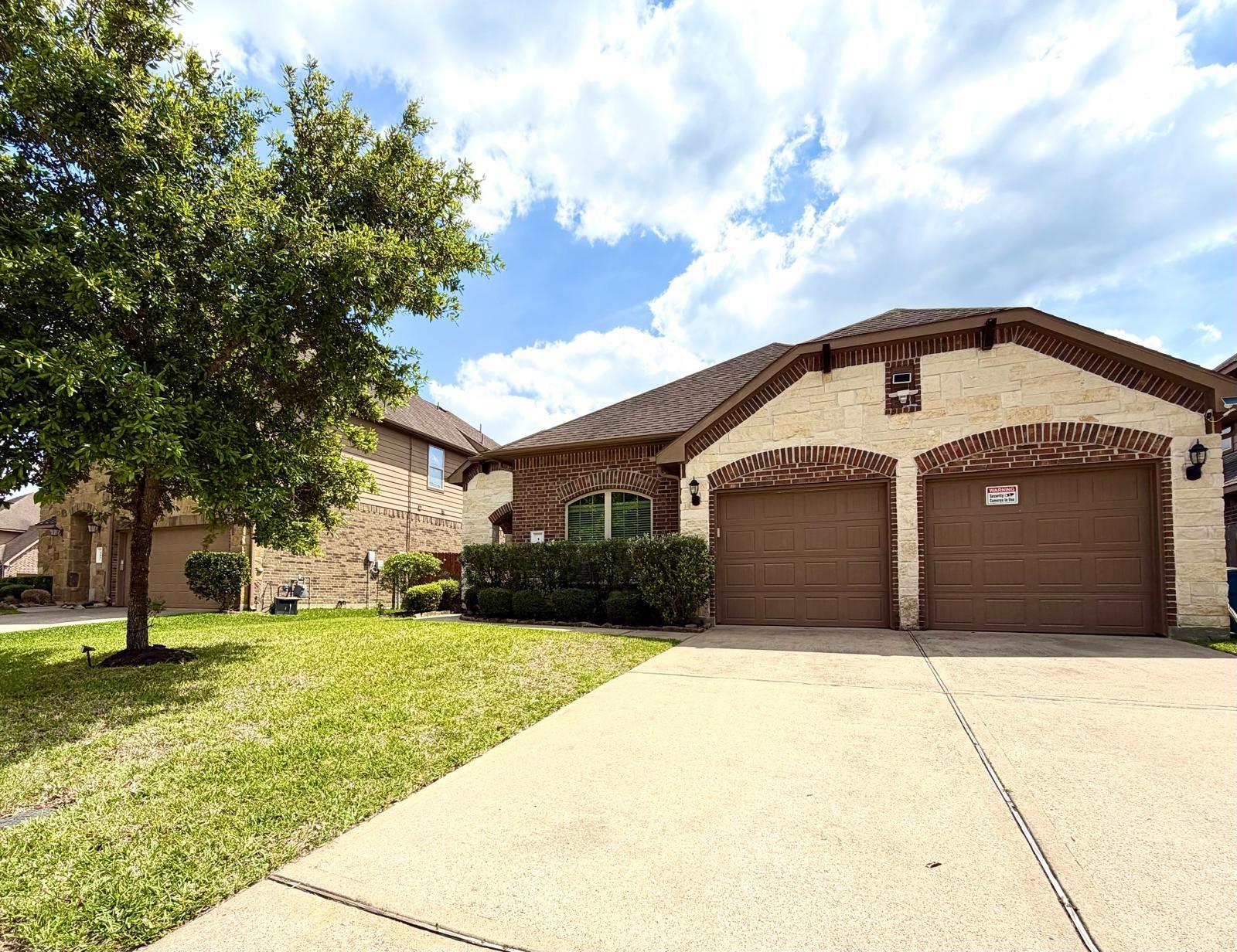 107 Jacobs Meadow Dr, Conroe, TX 77384 photo
