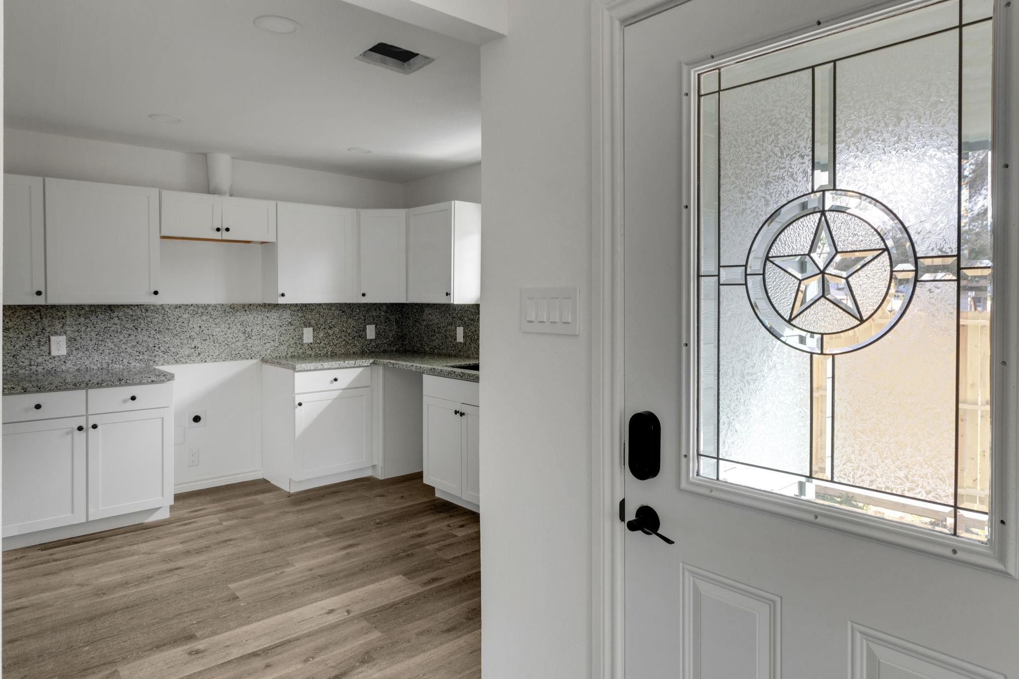 990 Wall St, Houston, TX 77088 photo