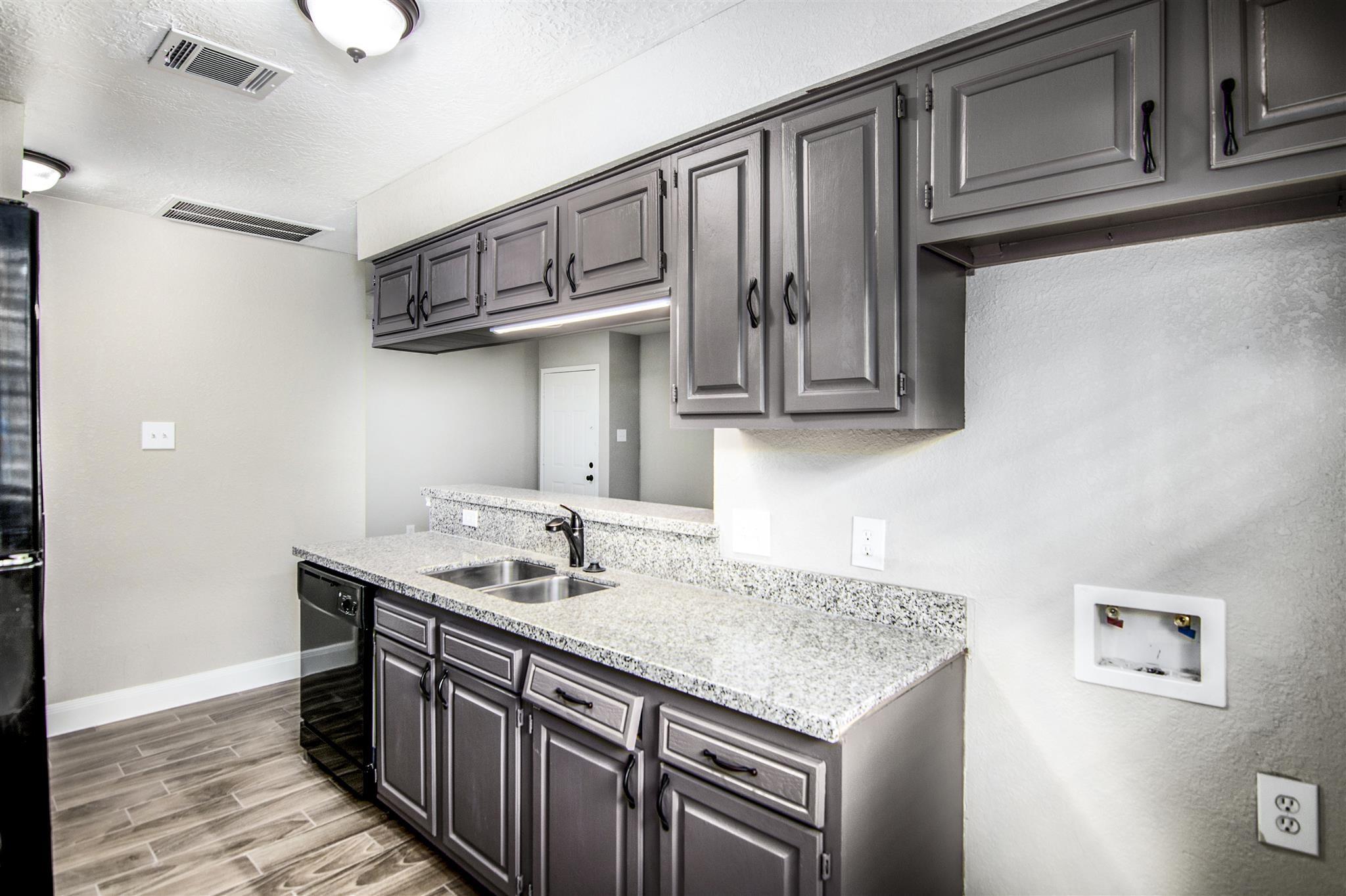 7426 Aljean Ln, Pasadena, TX 77536