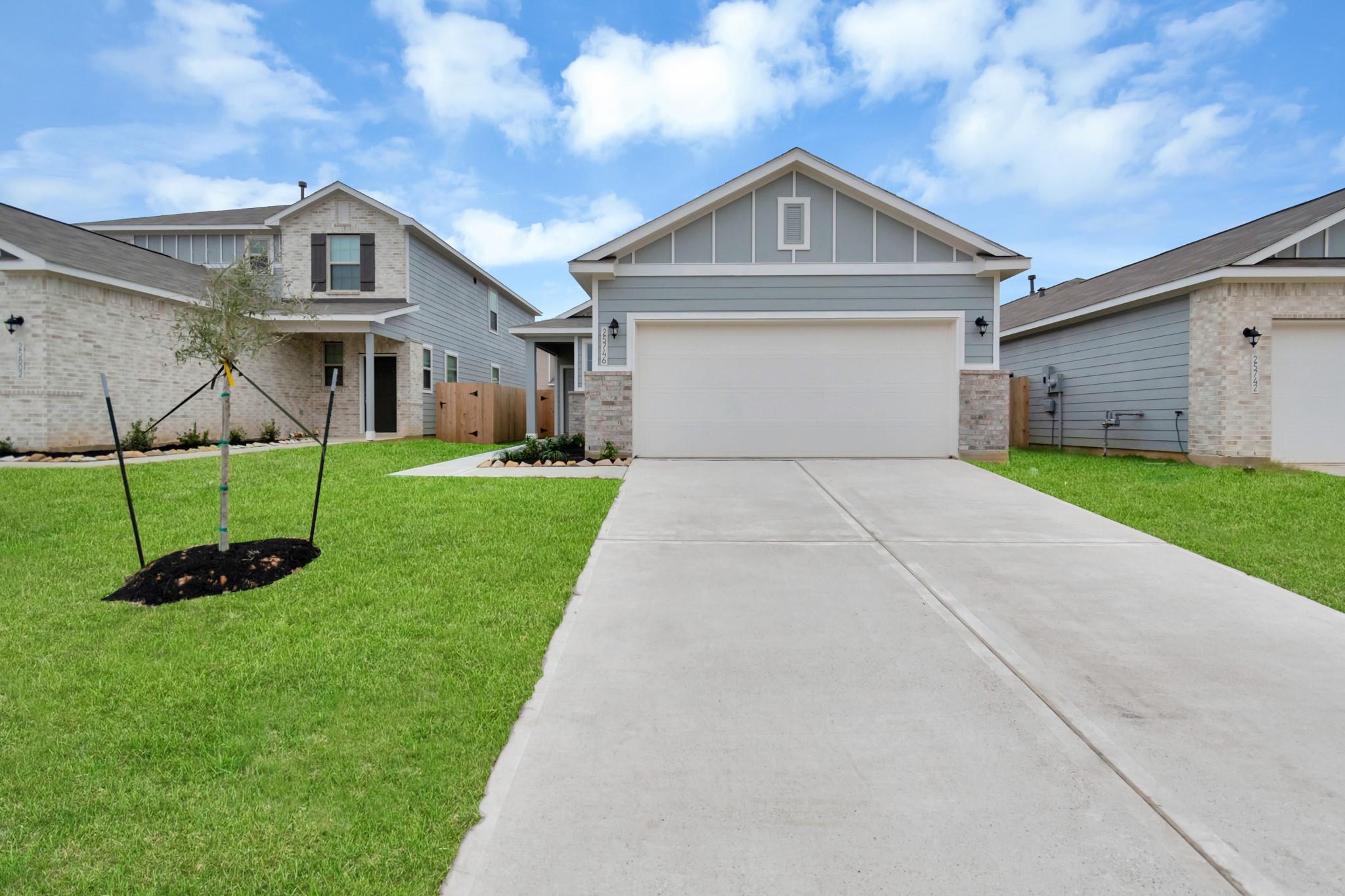 25746 Hickory Pecan Trl, Tomball, TX 77375
