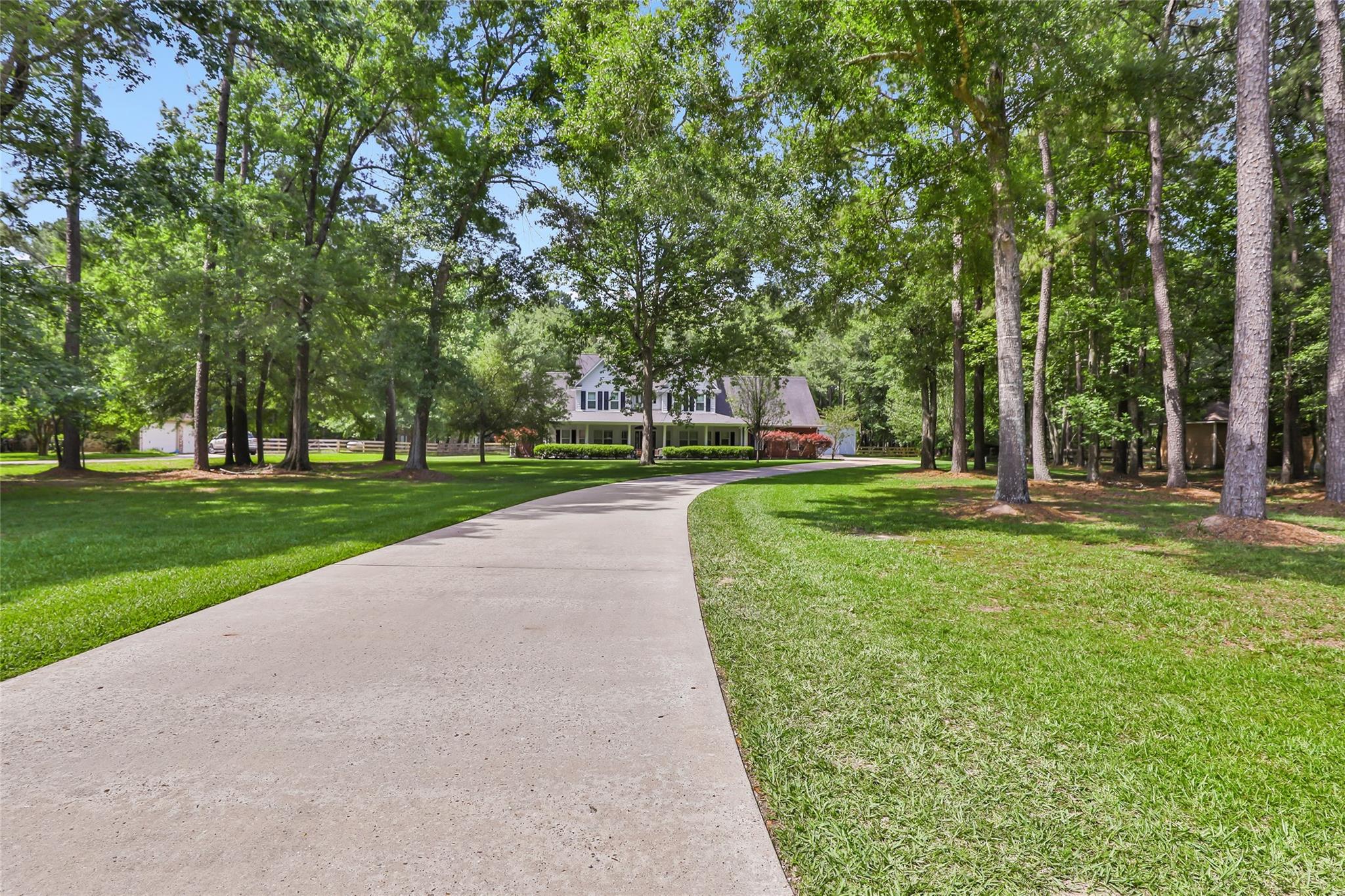 29503 Commons Superior Dr, Huffman, TX 77336 photo