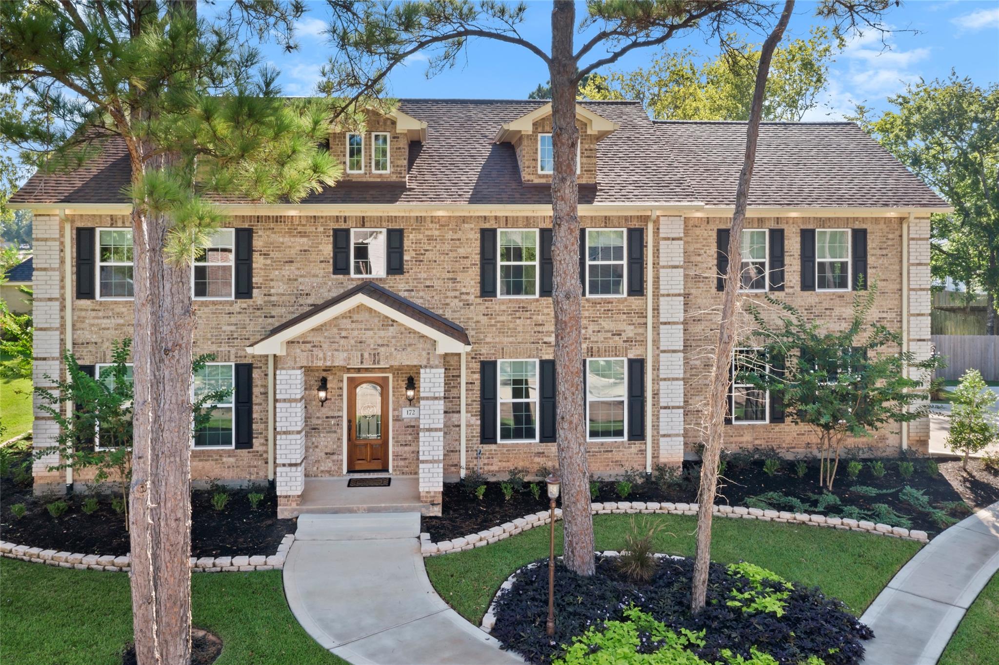 172 Bent Tree Ln, Montgomery, TX 77356