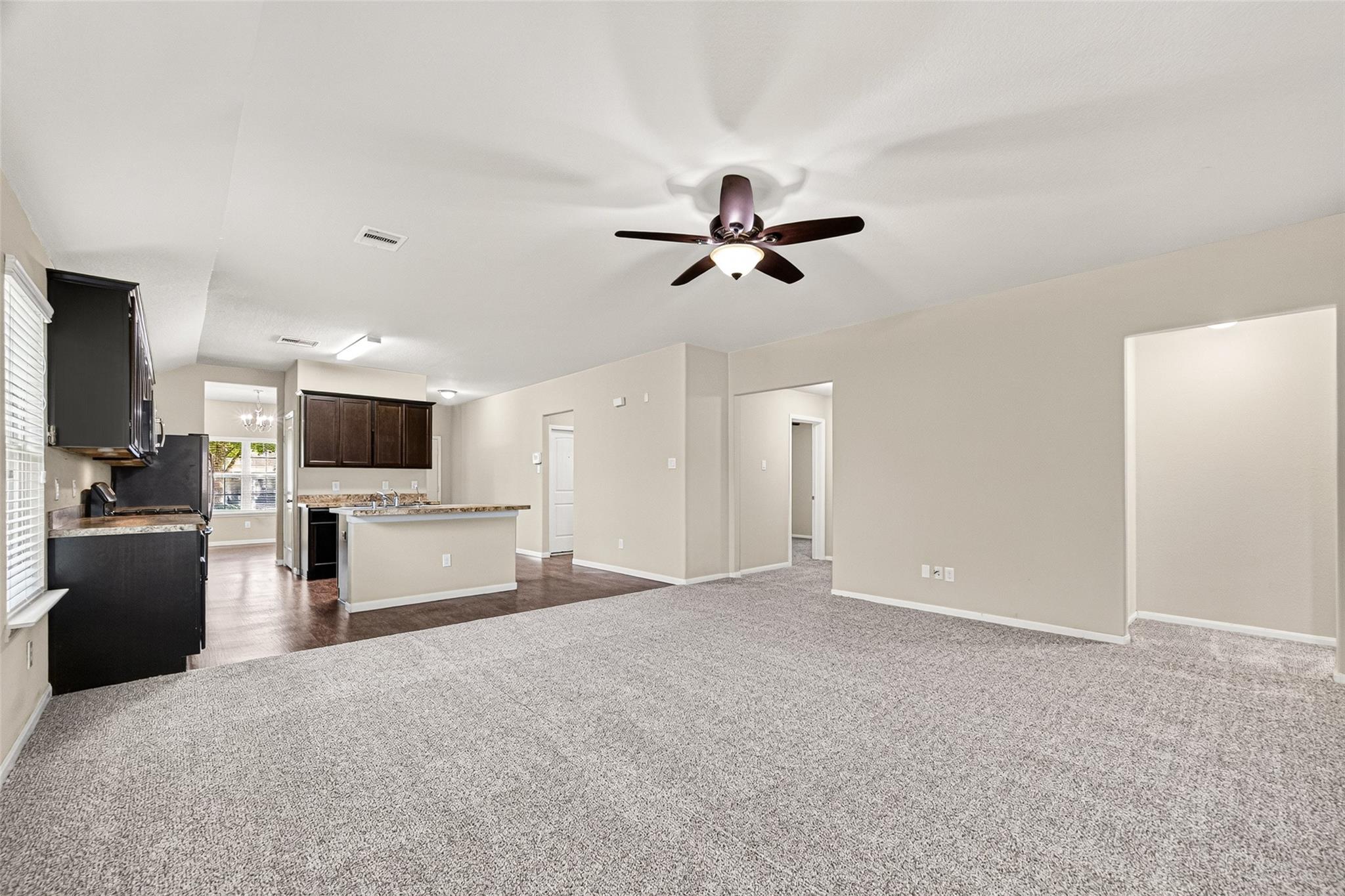 14302 Brunswick Place Dr, Houston, TX 77047 photo