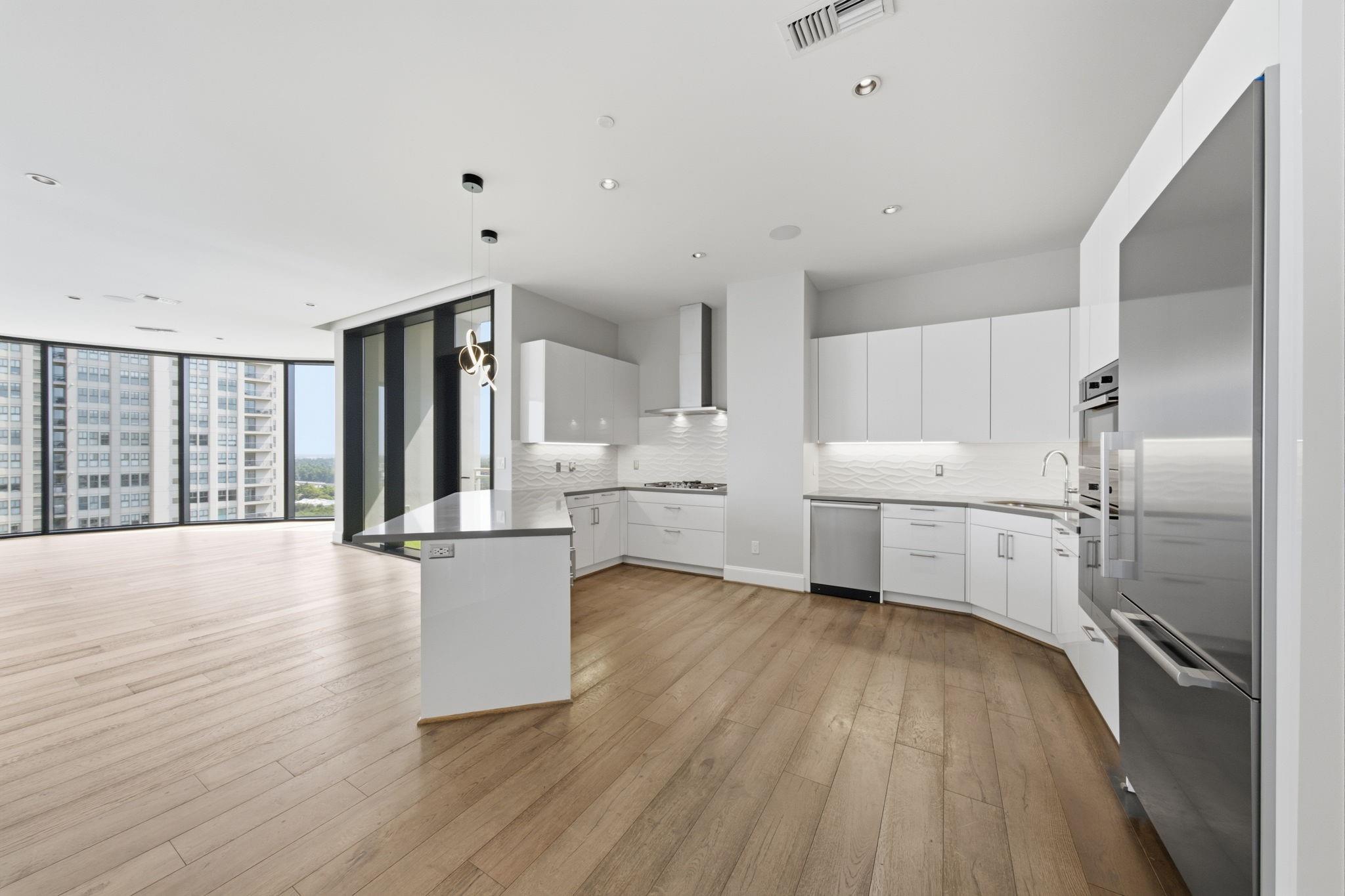 1409 Post Oak Blvd, Houston, TX 77056