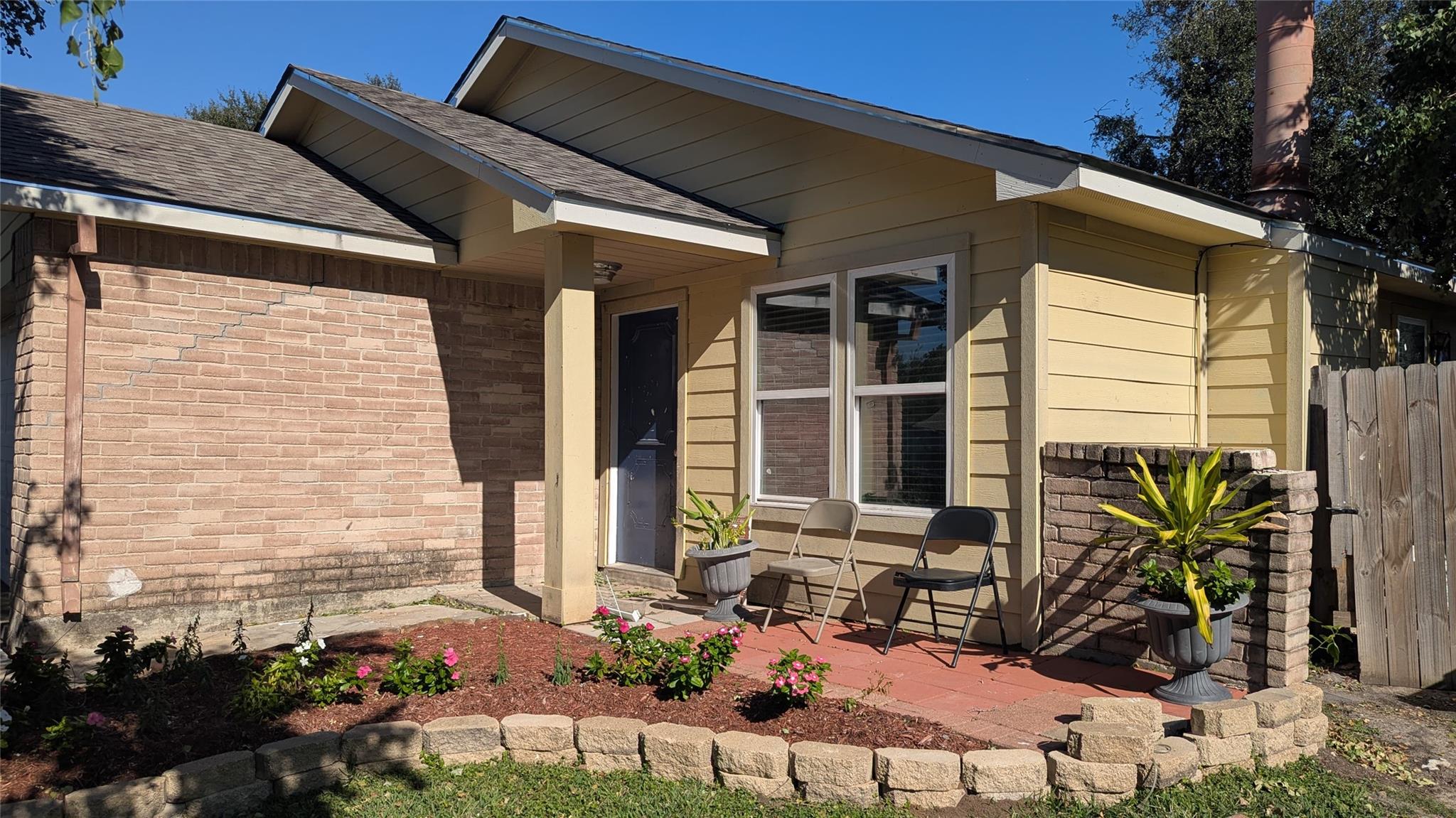 10027 Towne Mist Dr, Sugar Land, TX 77498 photo