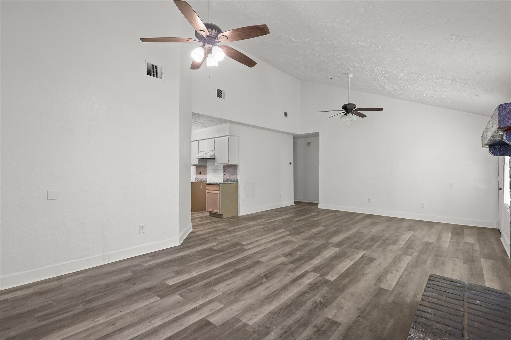 10027 Towne Mist Dr, Sugar Land, TX 77498 photo
