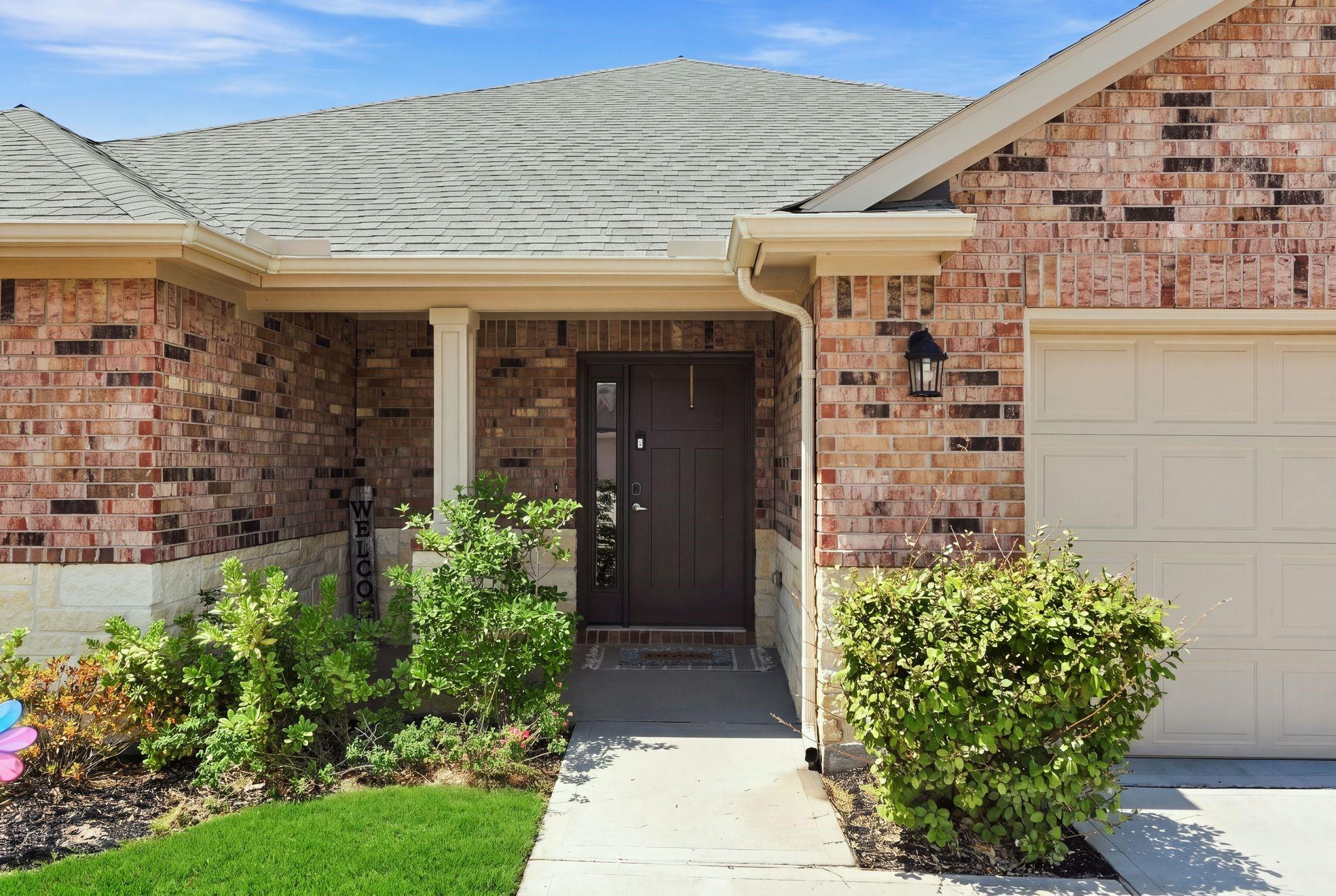 40132 Spyglass Hill Dr, Cleveland, TX 77327 photo