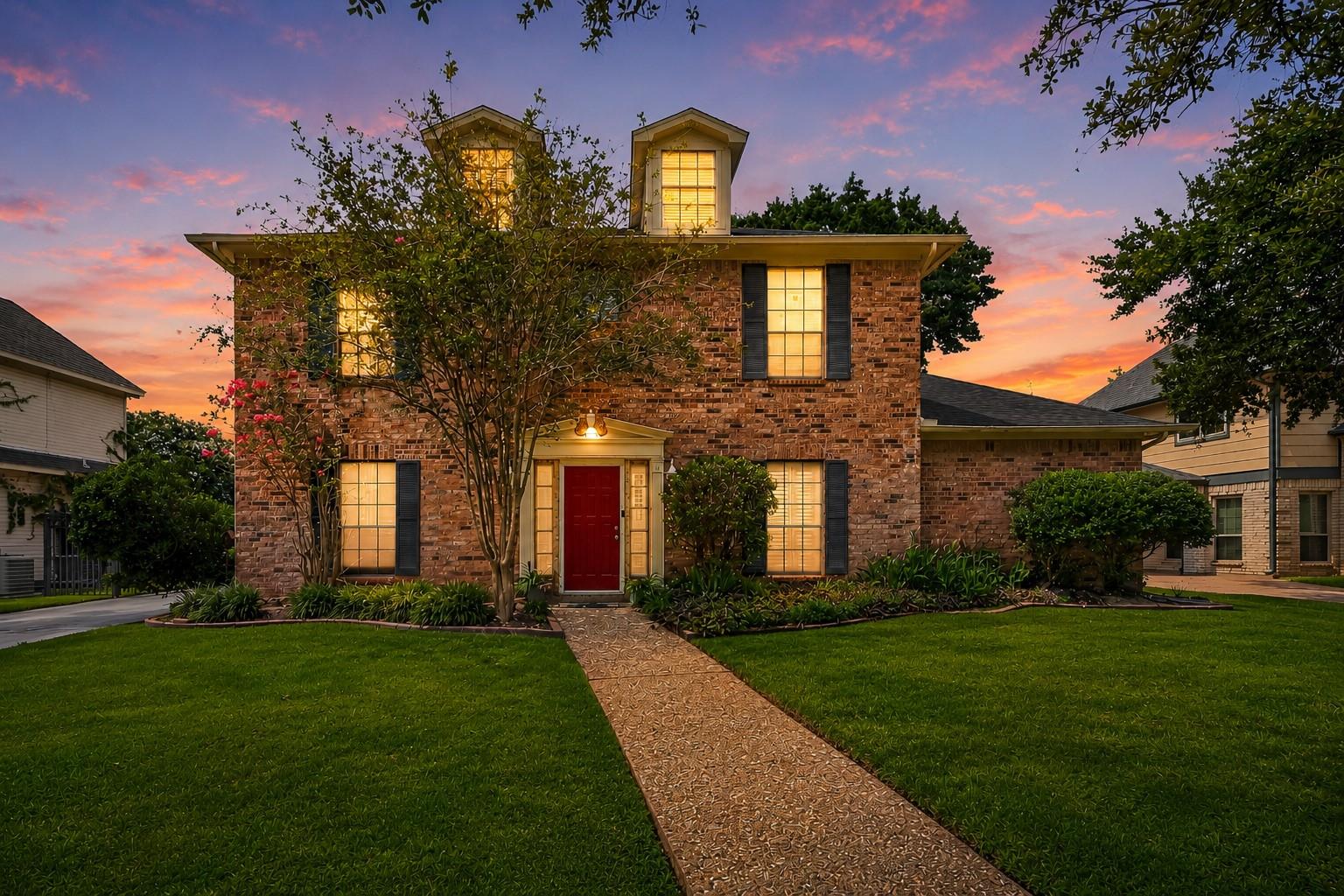 18234 Oakhampton Dr, Houston, TX 77084