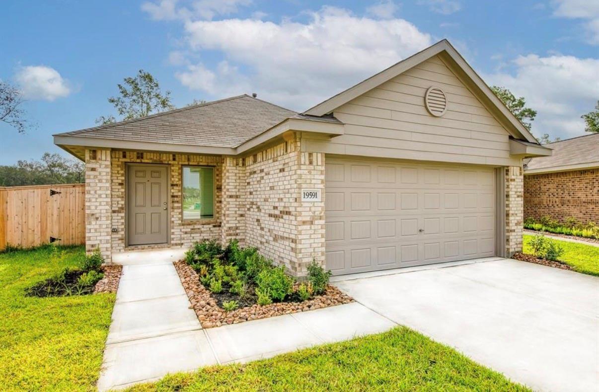 19591 Manduca Dr, New Caney, TX 77357