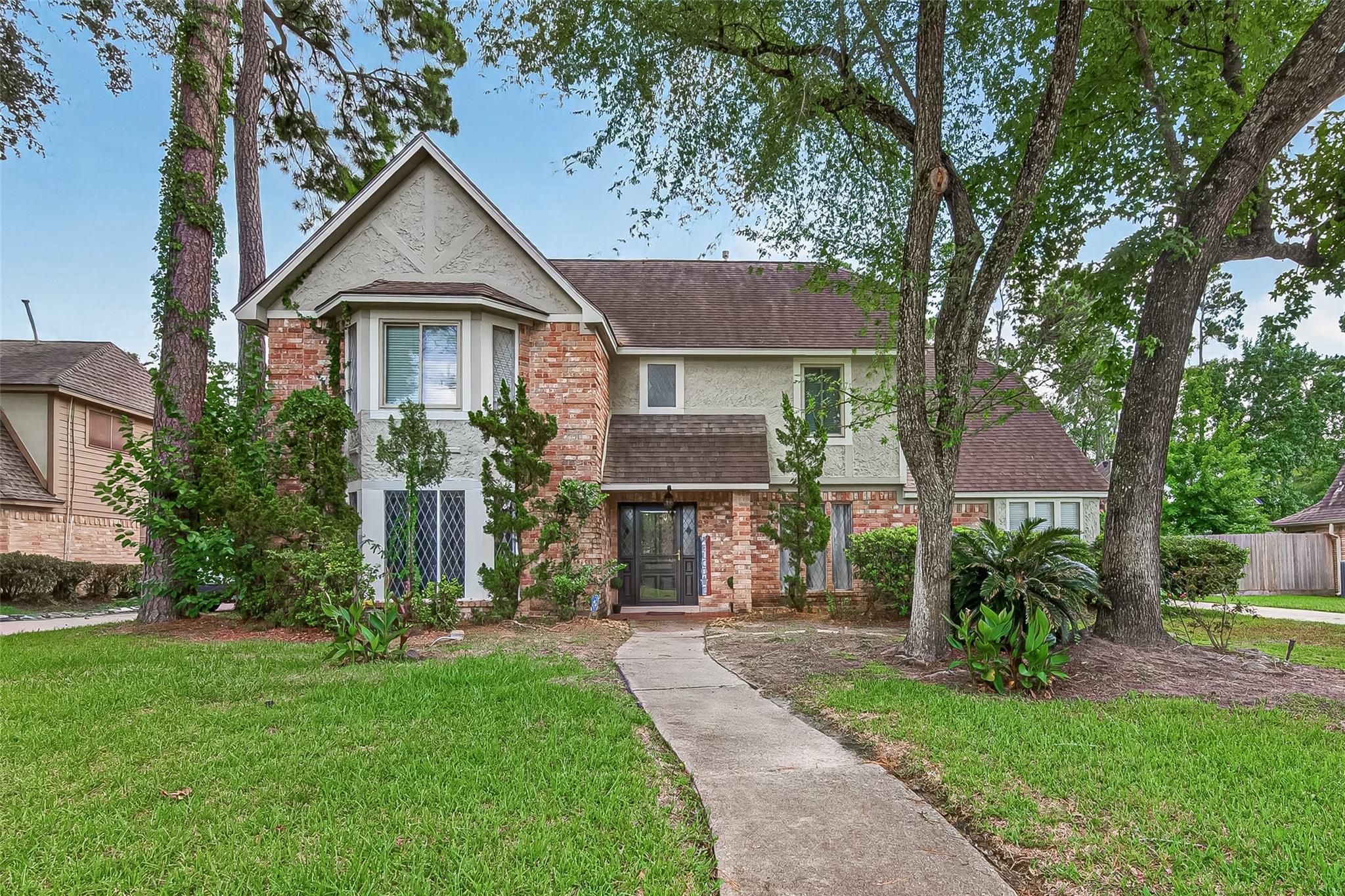 5919 Spring Creek Oaks Dr, Spring, TX 77379