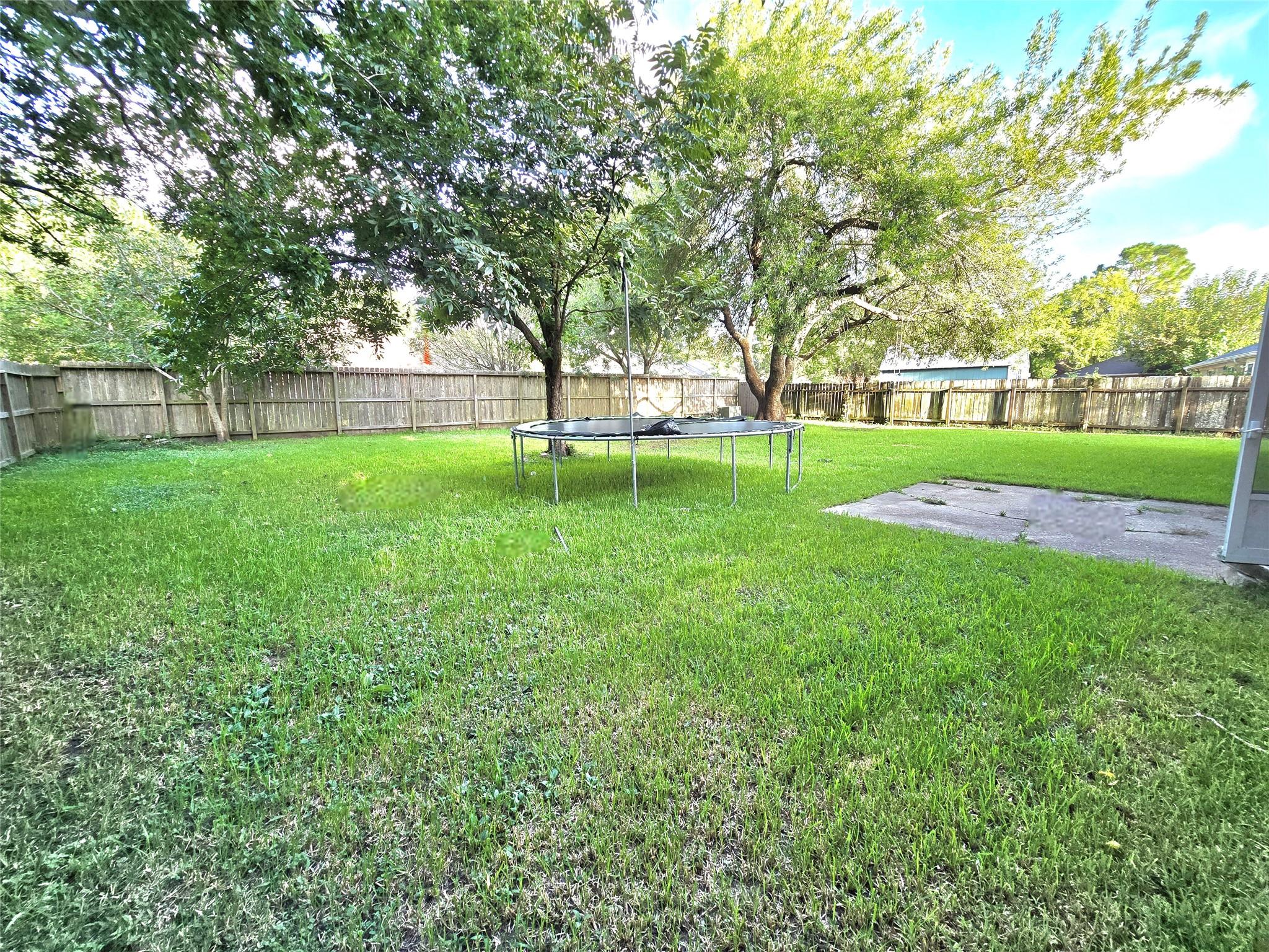 5205 Winding Brook Dr, Dickinson, TX 77539 photo