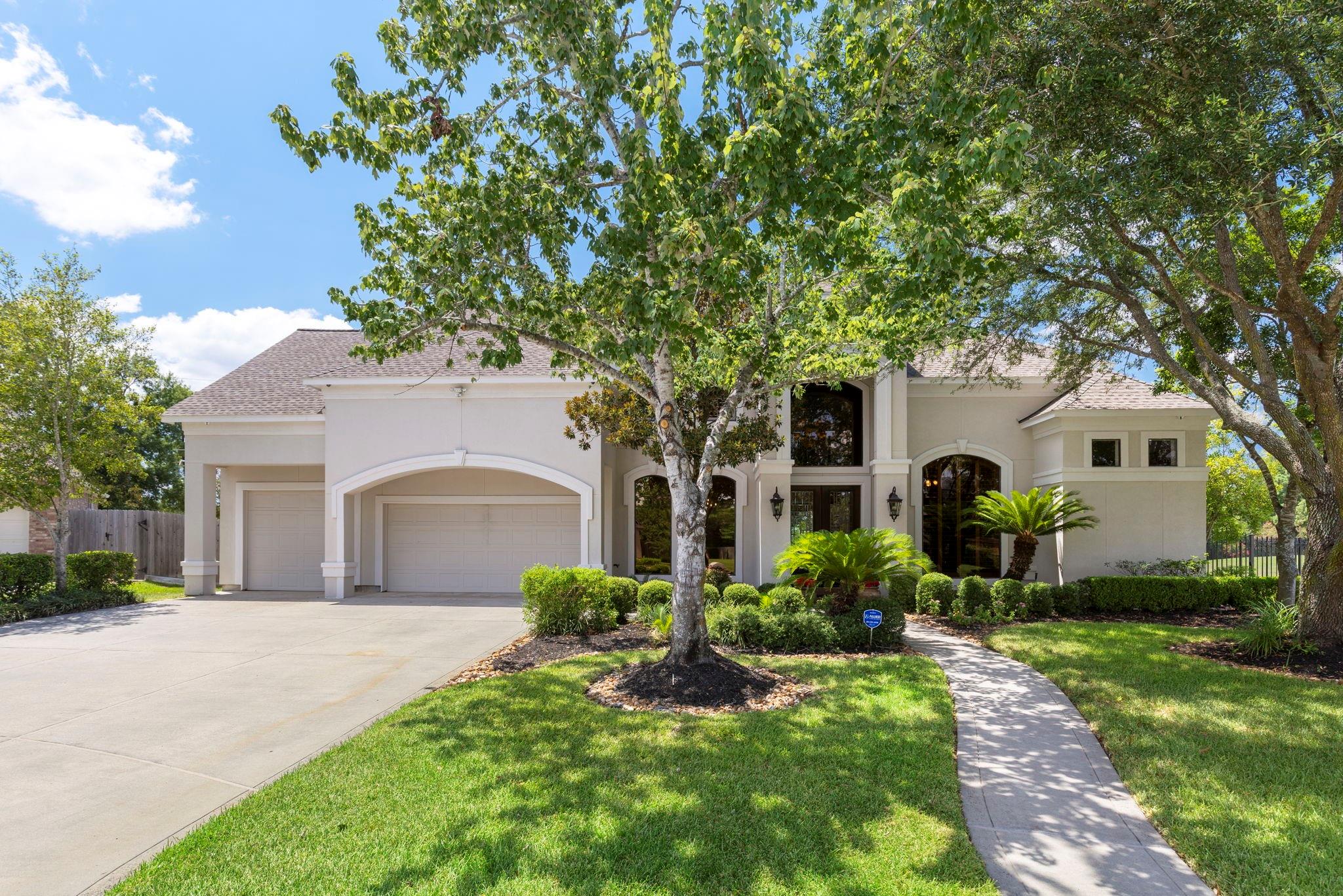 6614 Wood Place Ct, Spring, TX 77379