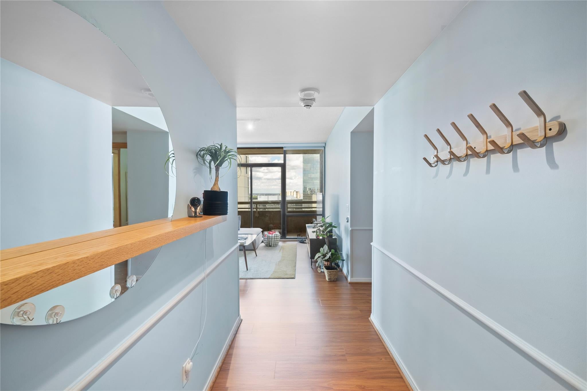 15 Greenway Plz #25 J, Houston, TX 77046 photo