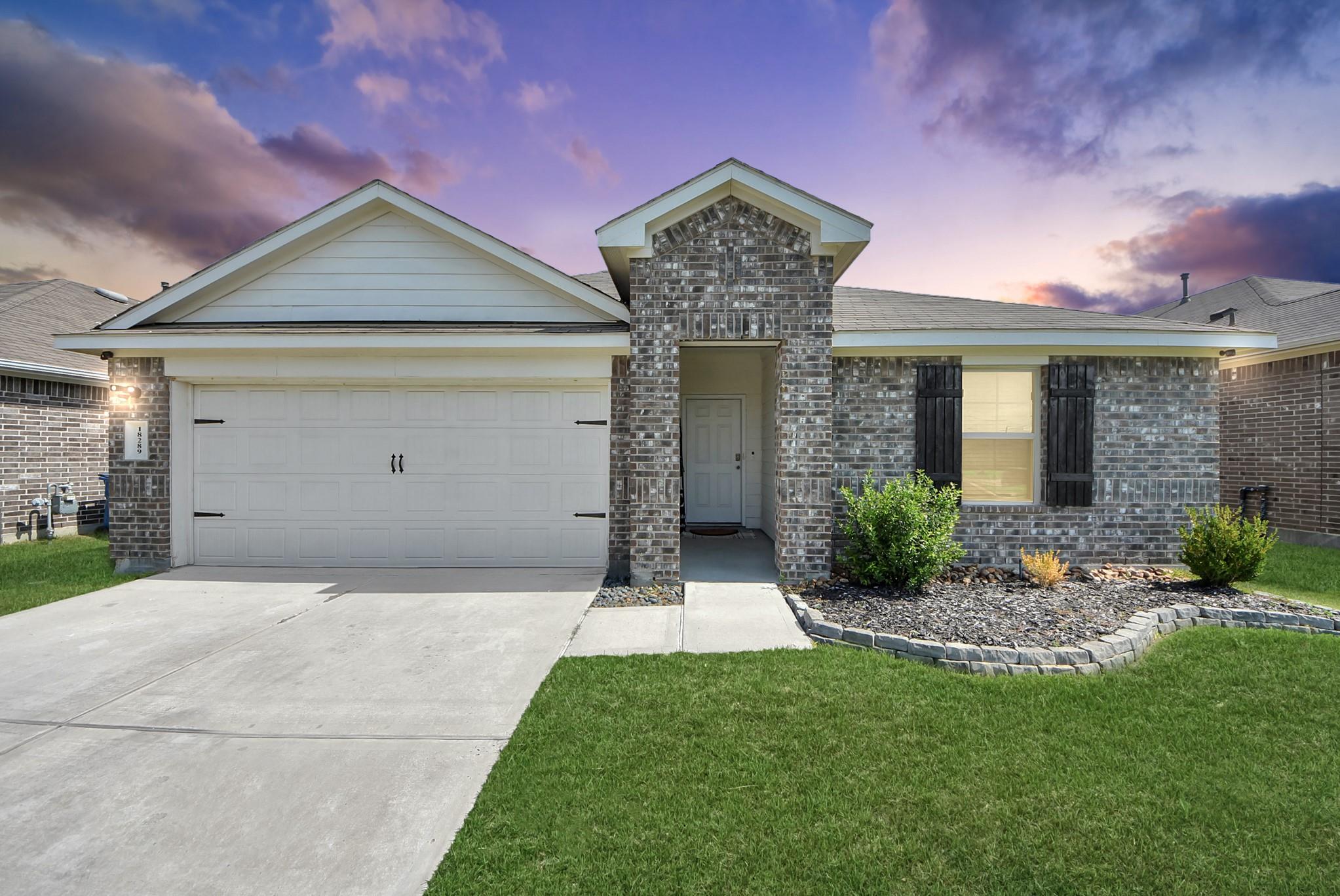 18289 Eaton Mill Dr, New Caney, TX 77357