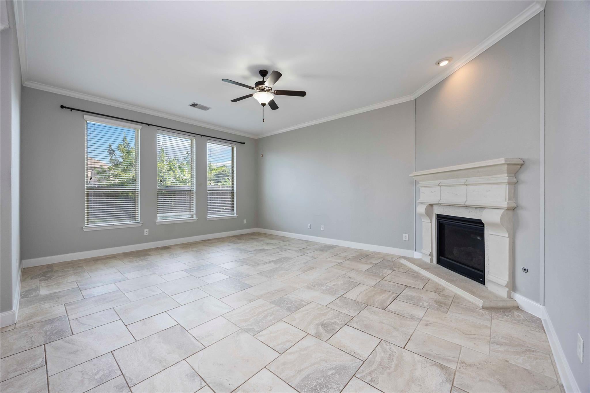 13318 Cameron Reach Dr, Tomball, TX 77377 photo
